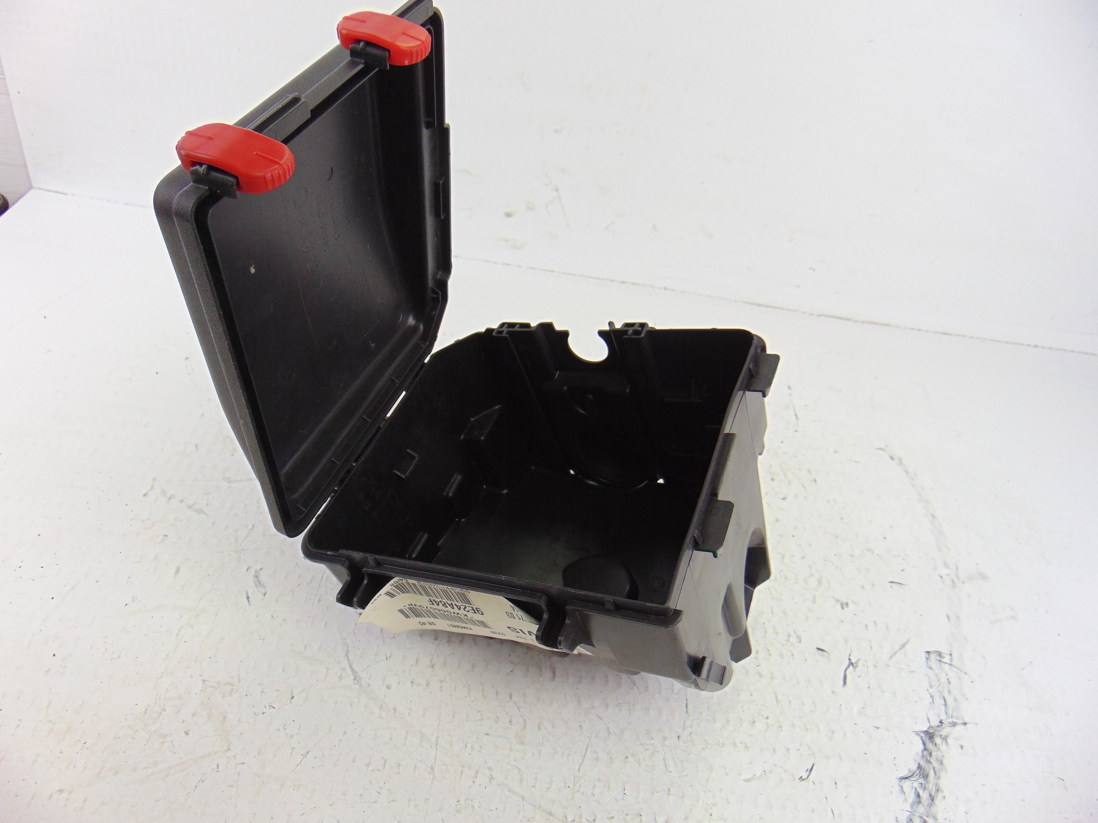 Caja reles / fusibles, 26567103 nuevo 3