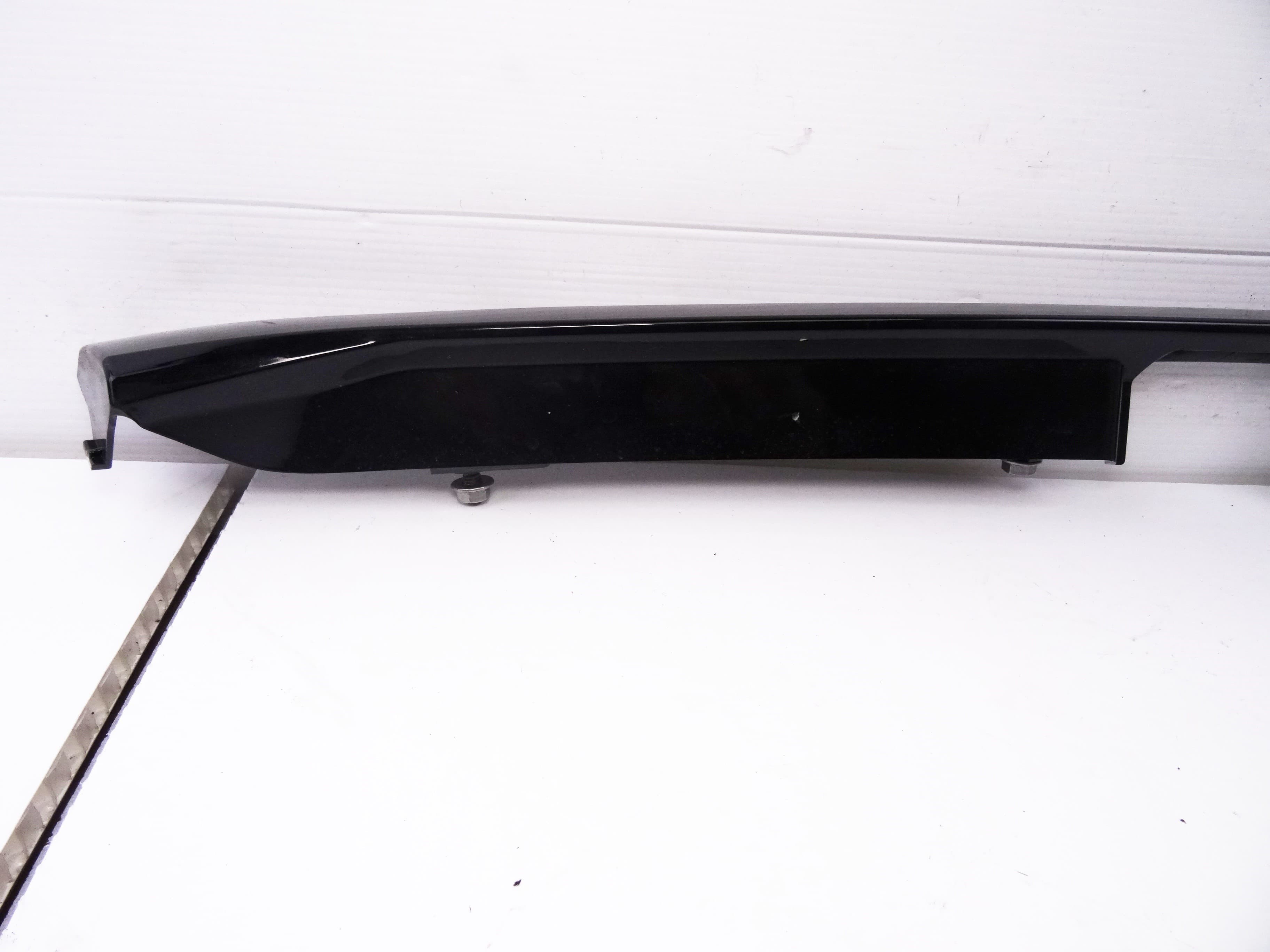 Molduras traseras, Peugeot 308 (P5) Active Pack 2022, 9839276280 usado 3