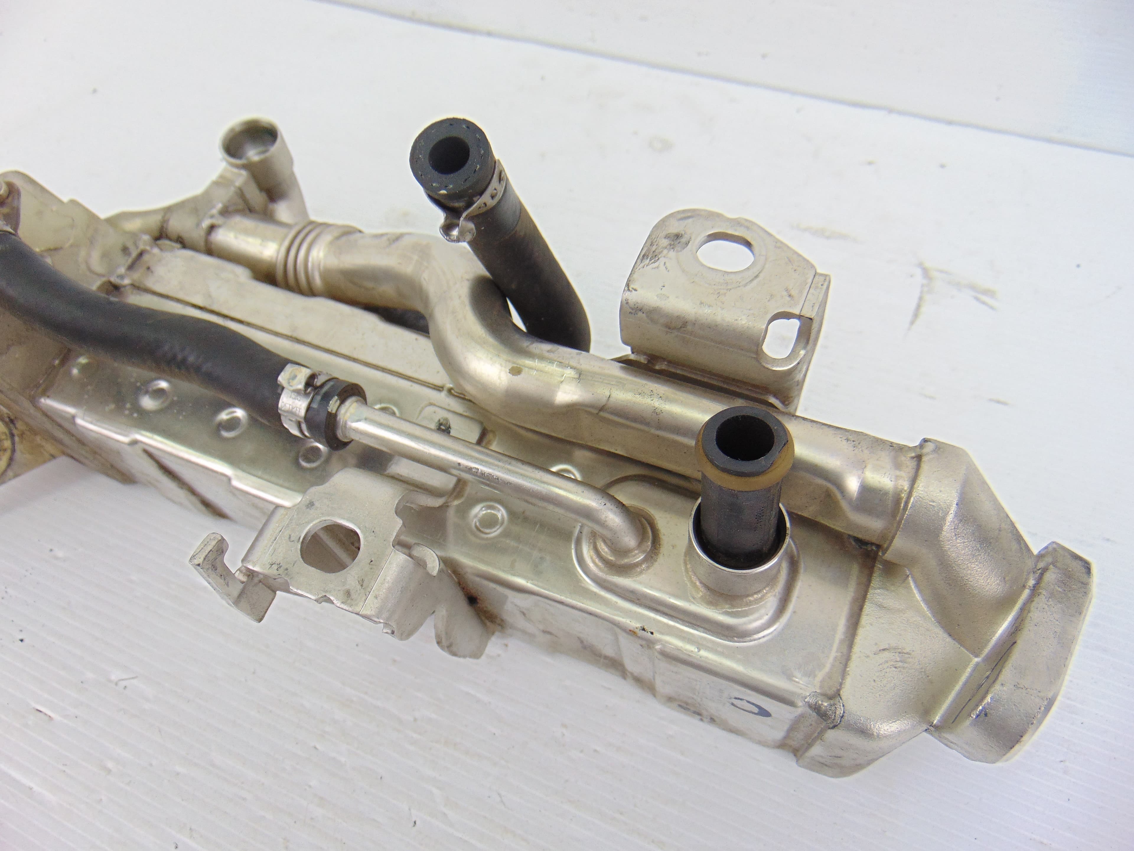 Enfriador EGR, 851369109 usado 3