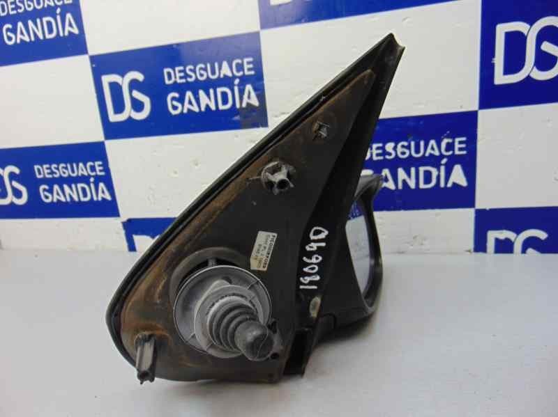 Retrovisor derecho, Peugeot 206 Xr 1999 usado 3