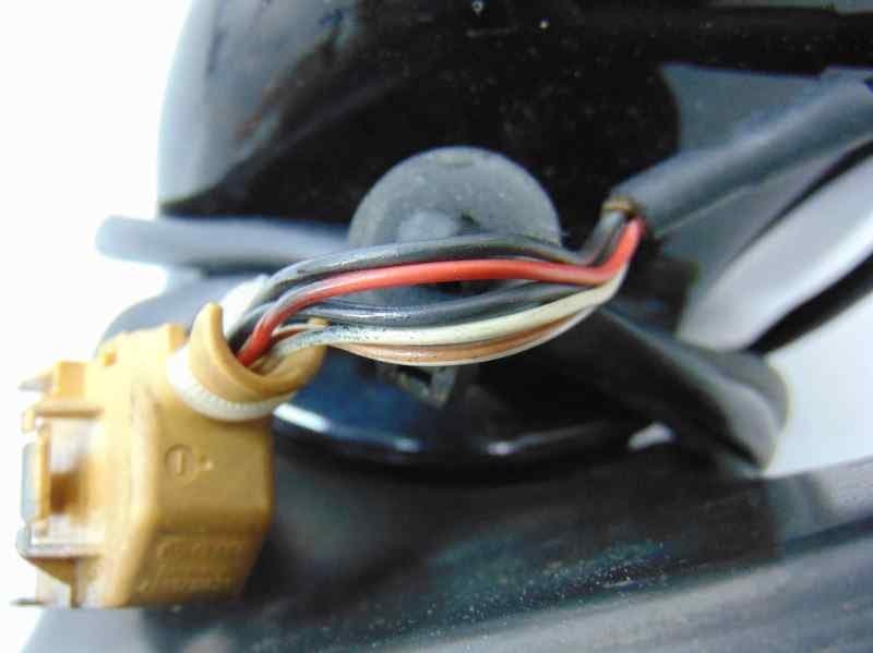 Retrovisor derecho, Audi A4 Avant (8E) 1.8 T Quattro 2005 usado 3