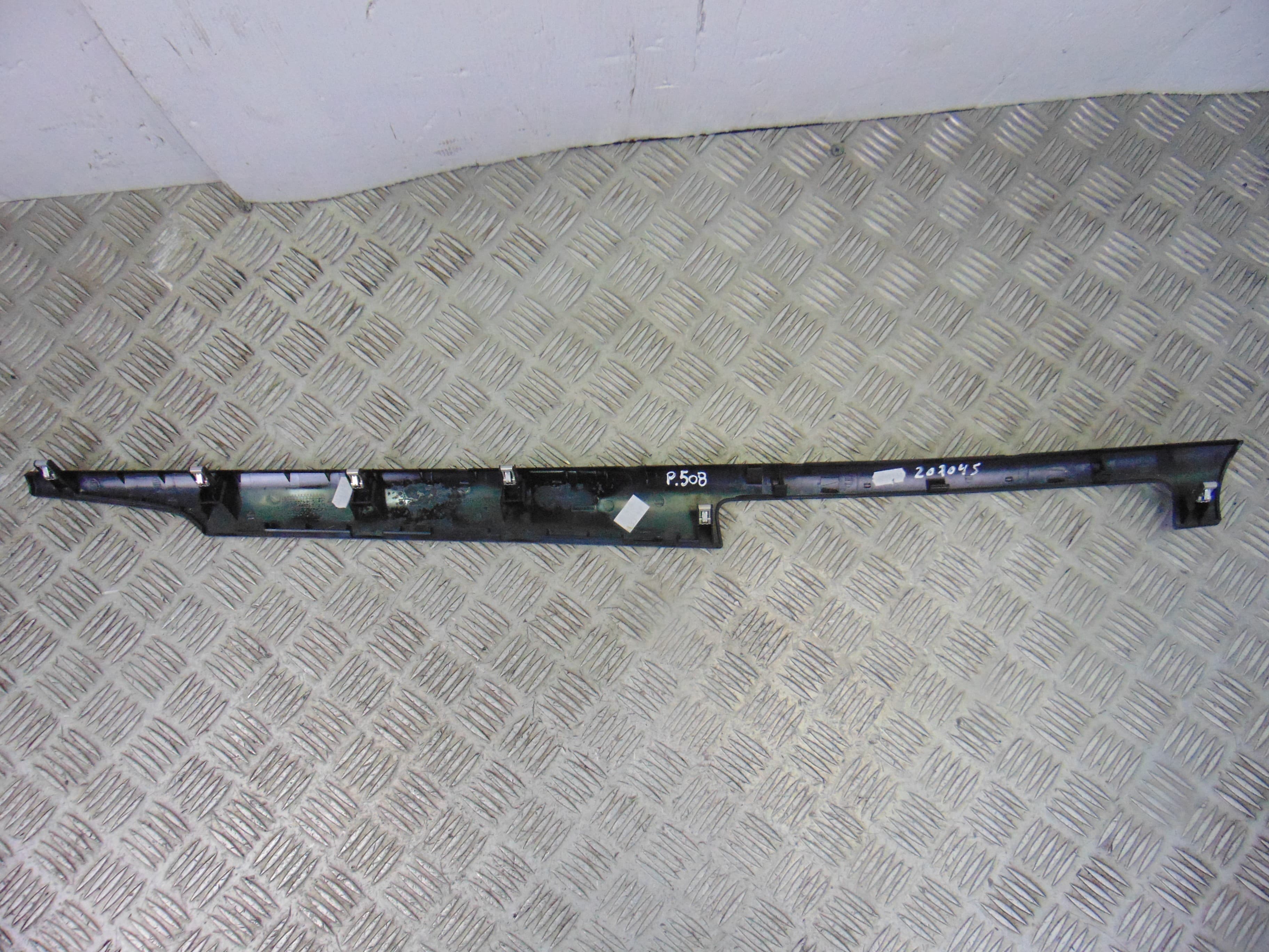 Molduras delanteras, Peugeot 508 Sw Active 2017, 9688873877 usado 3