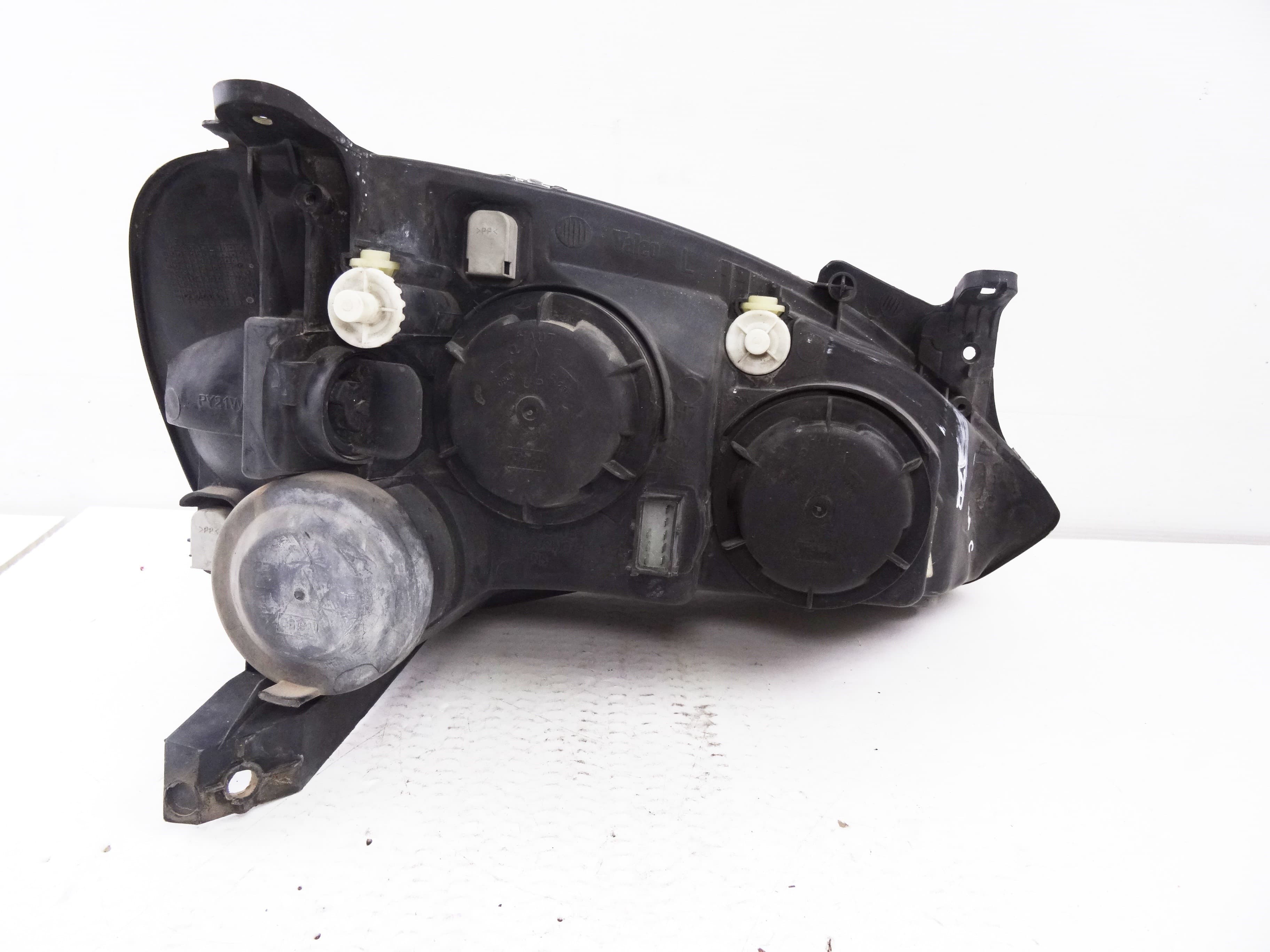 Faro izquierdo, Opel Corsa C Club 2001 usado 3