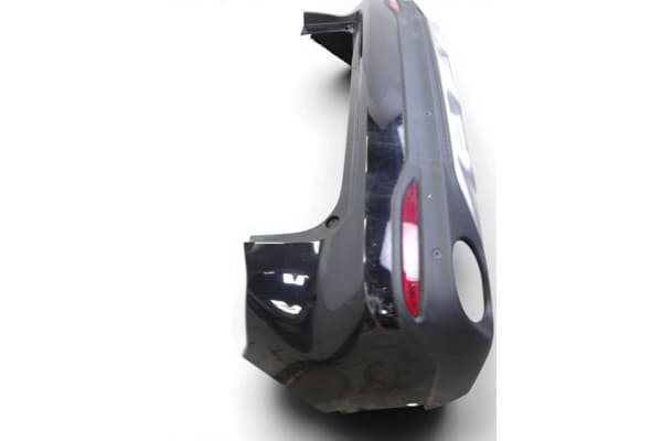 Paragolpes trasero, Mg Hs Luxury 2023 usado 3