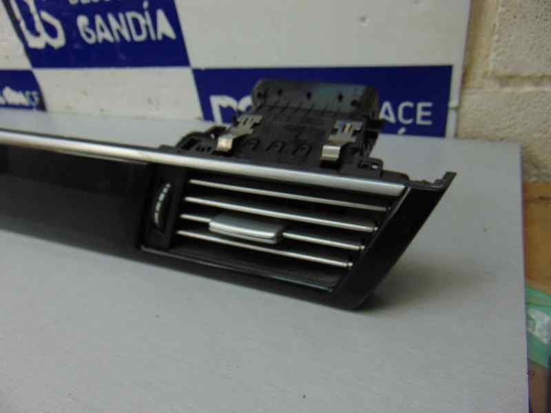 Rejilla aireadora, A2128302554 usado 3