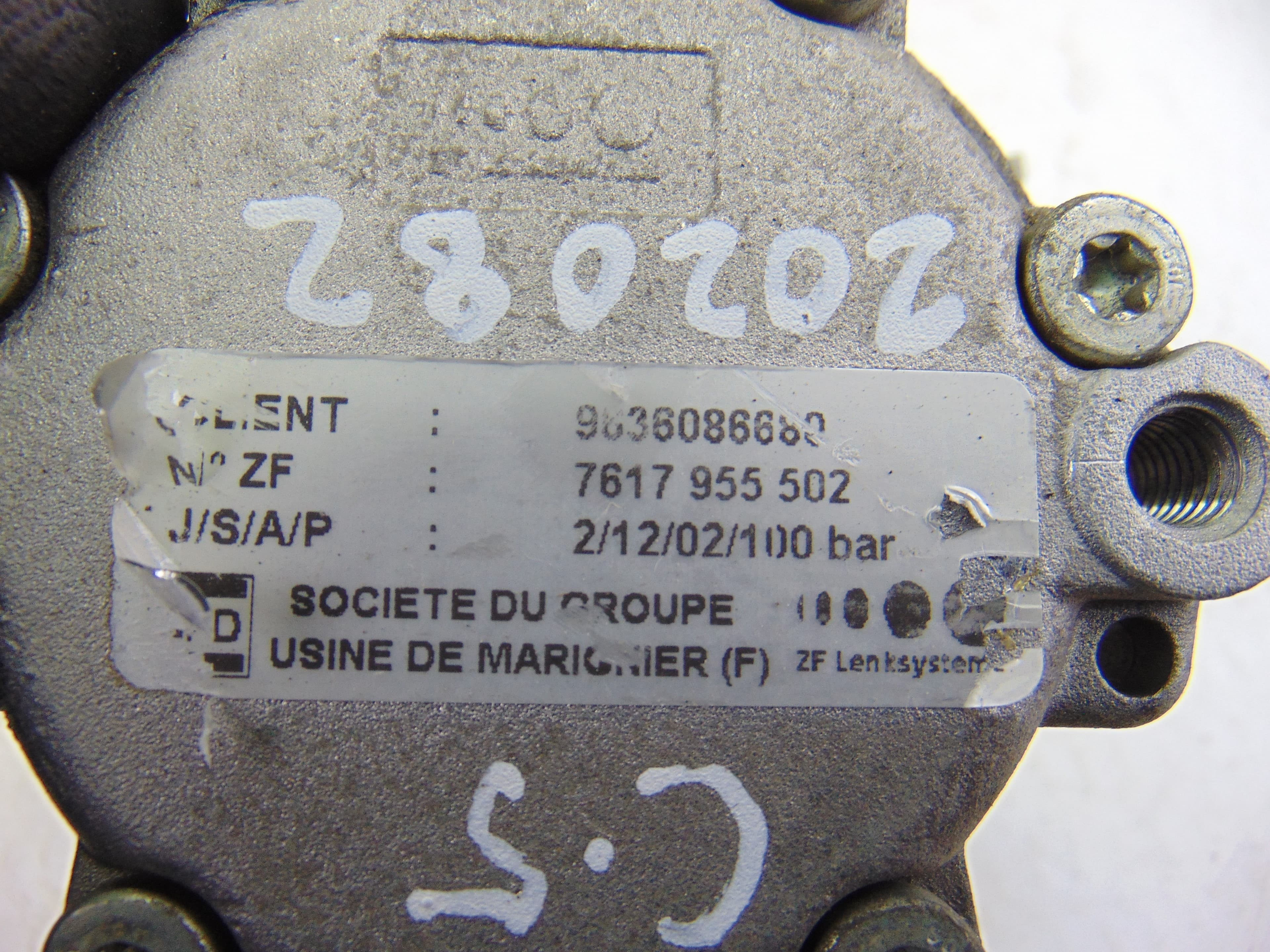 Bomba direccion, Citroen C5 Berlina 2.0 HDI SX 2002, 9636086680 usado 4