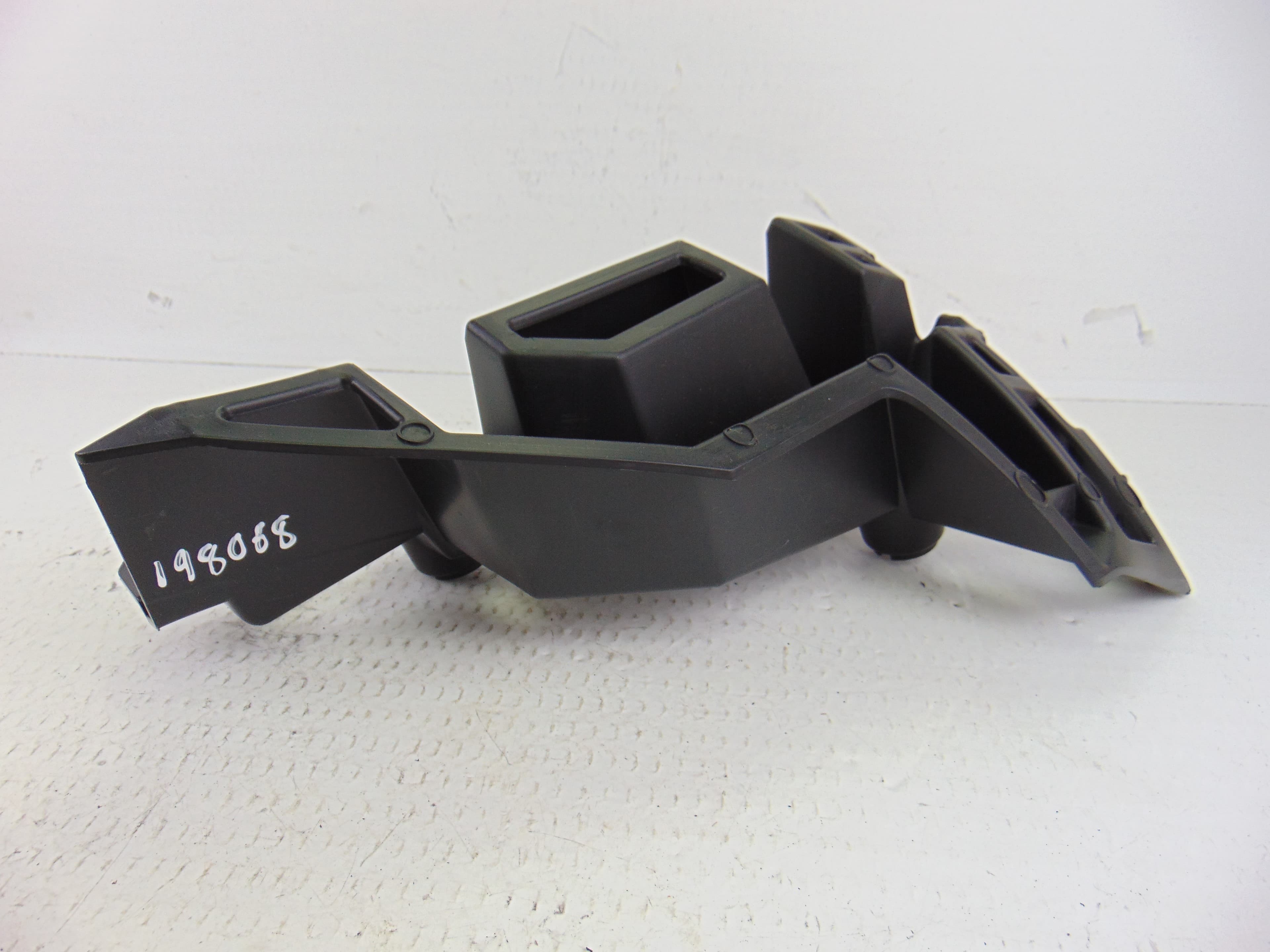 Molduras traseras, 9810591480 nuevo 3