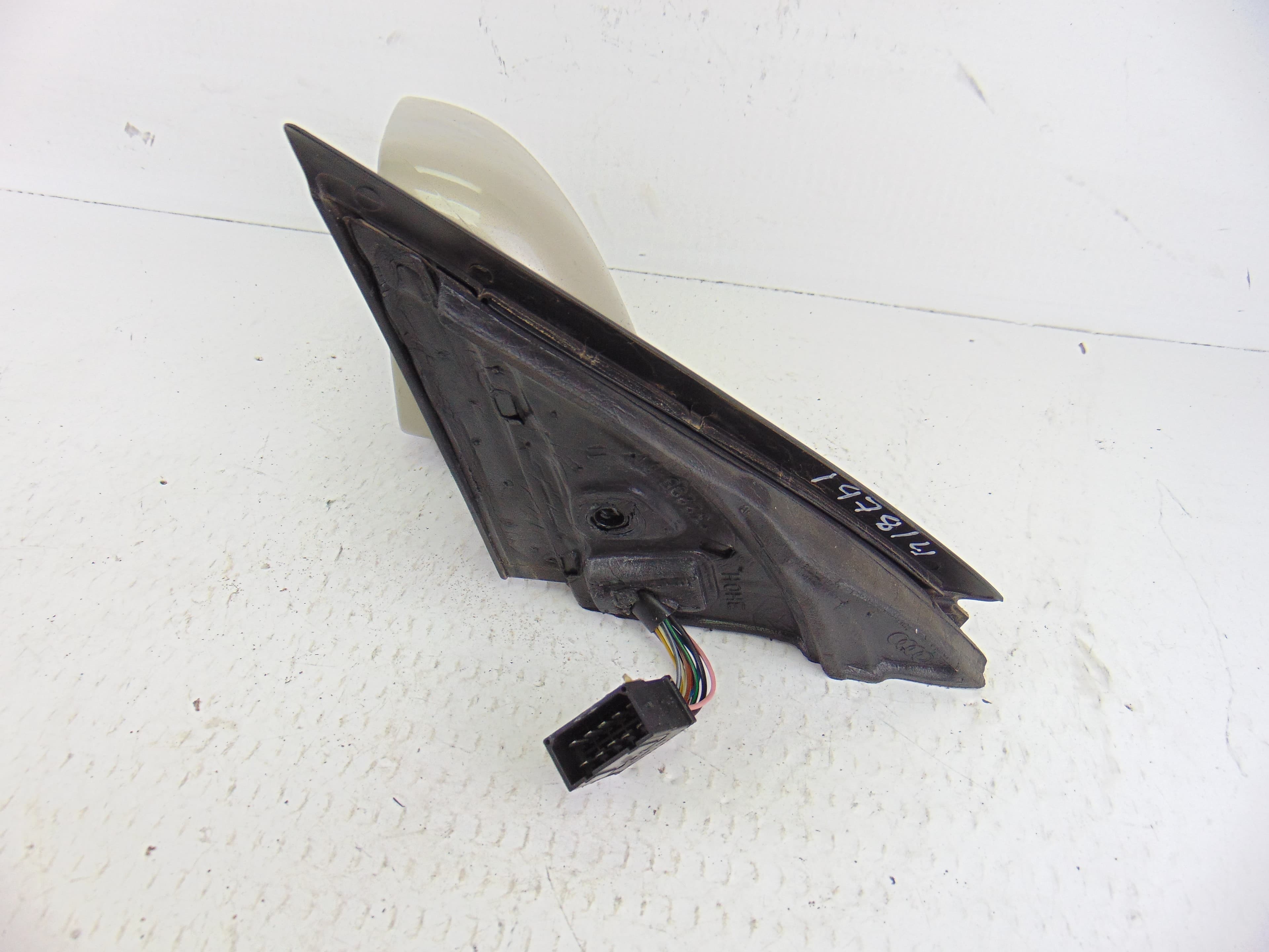 Retrovisor izquierdo, Audi A6 Avant (4B5) 3.0 2002 usado 4
