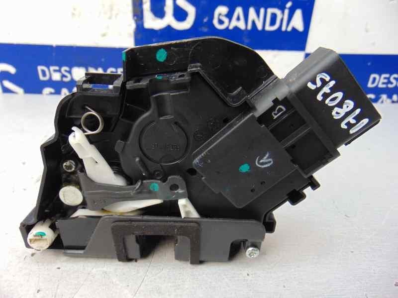 Cerradura puerta trasera izquierda, Ford Ka+ (Cdu) Ultimate 2019 usado 4