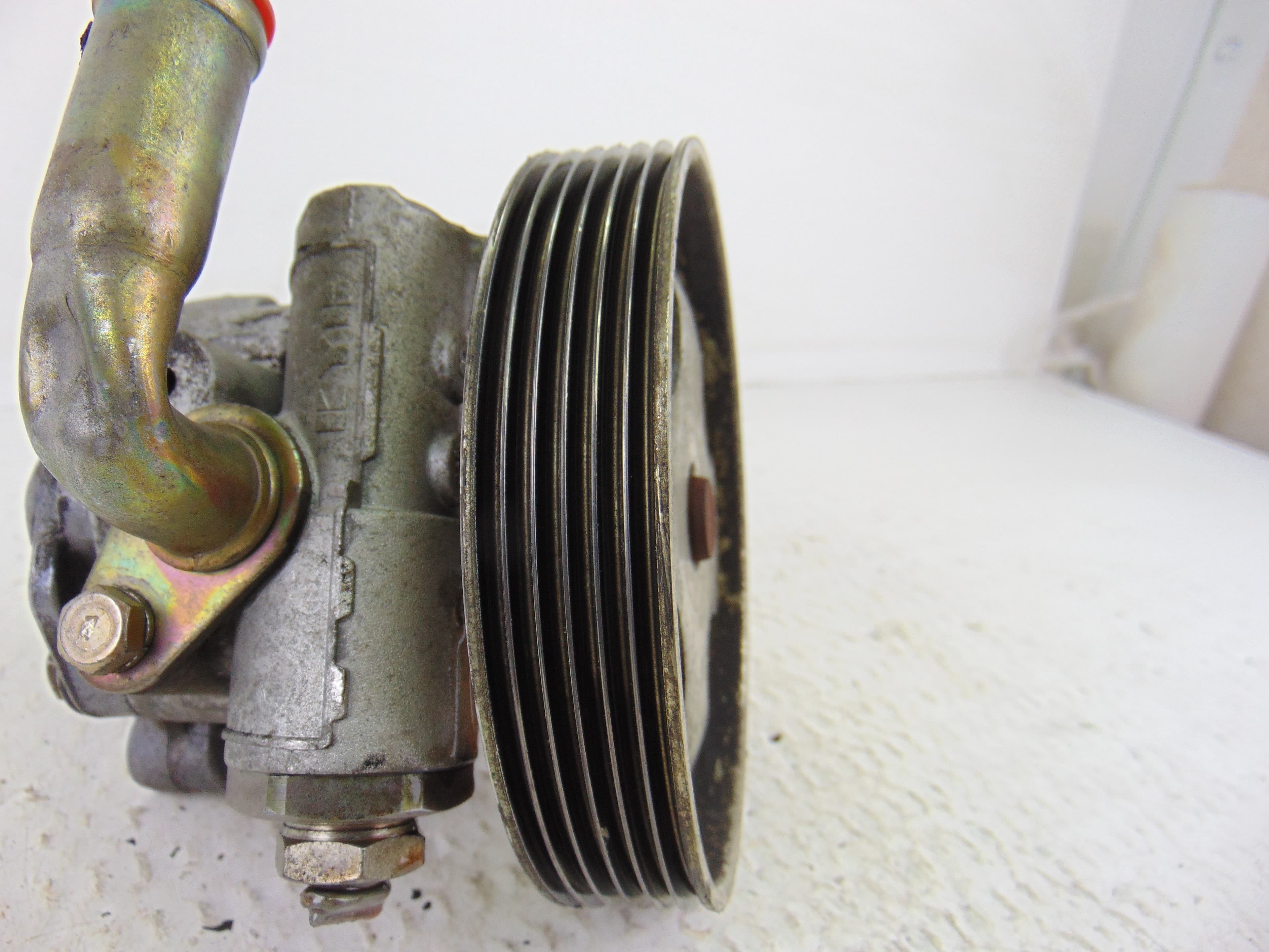 Bomba direccion, Ford Fiesta (Cbk) Ambiente 2003 usado 4