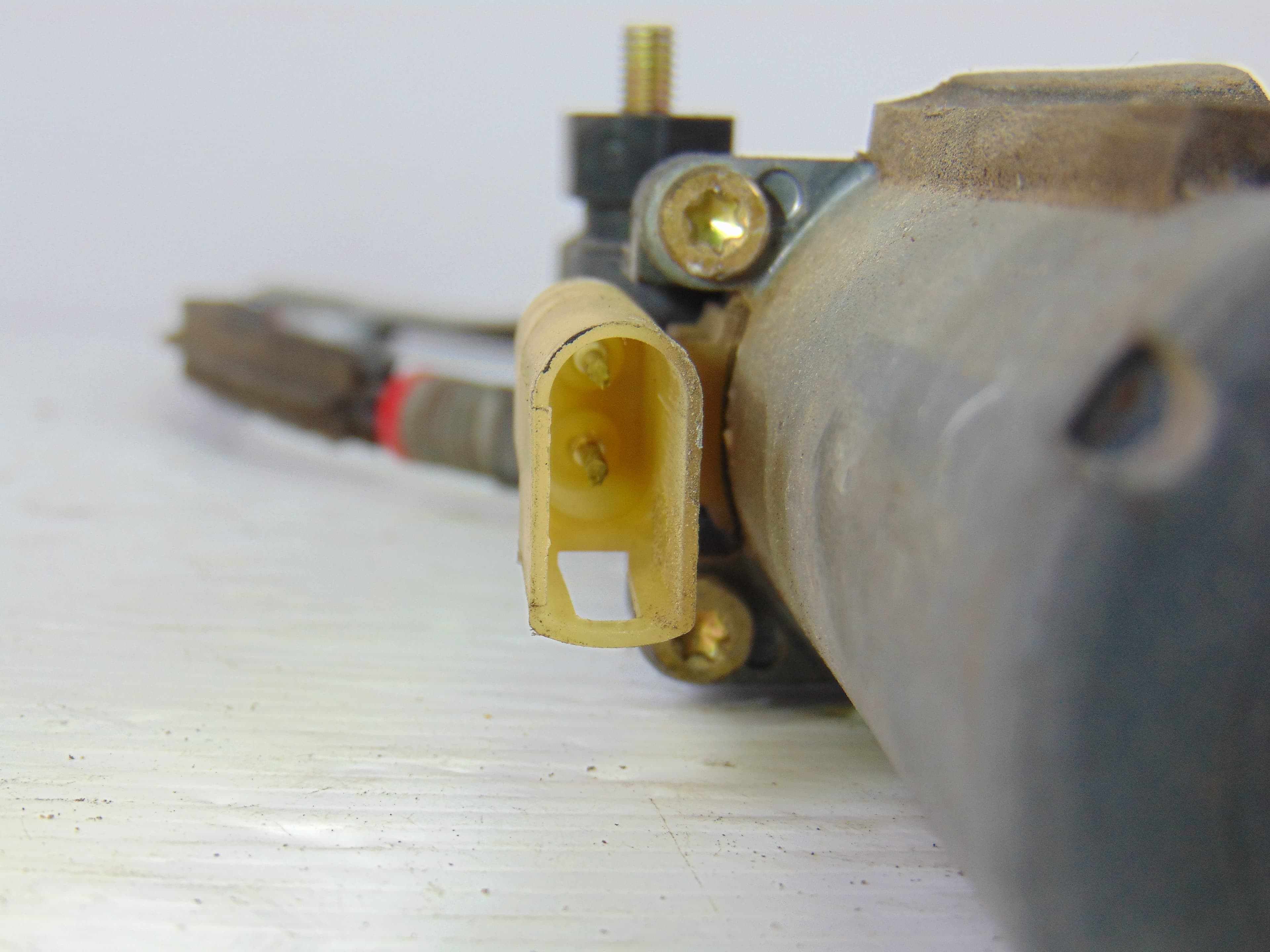 Elevalunas delantero derecho, Ford Ka (Ccq) Ka 1 1999 usado 4