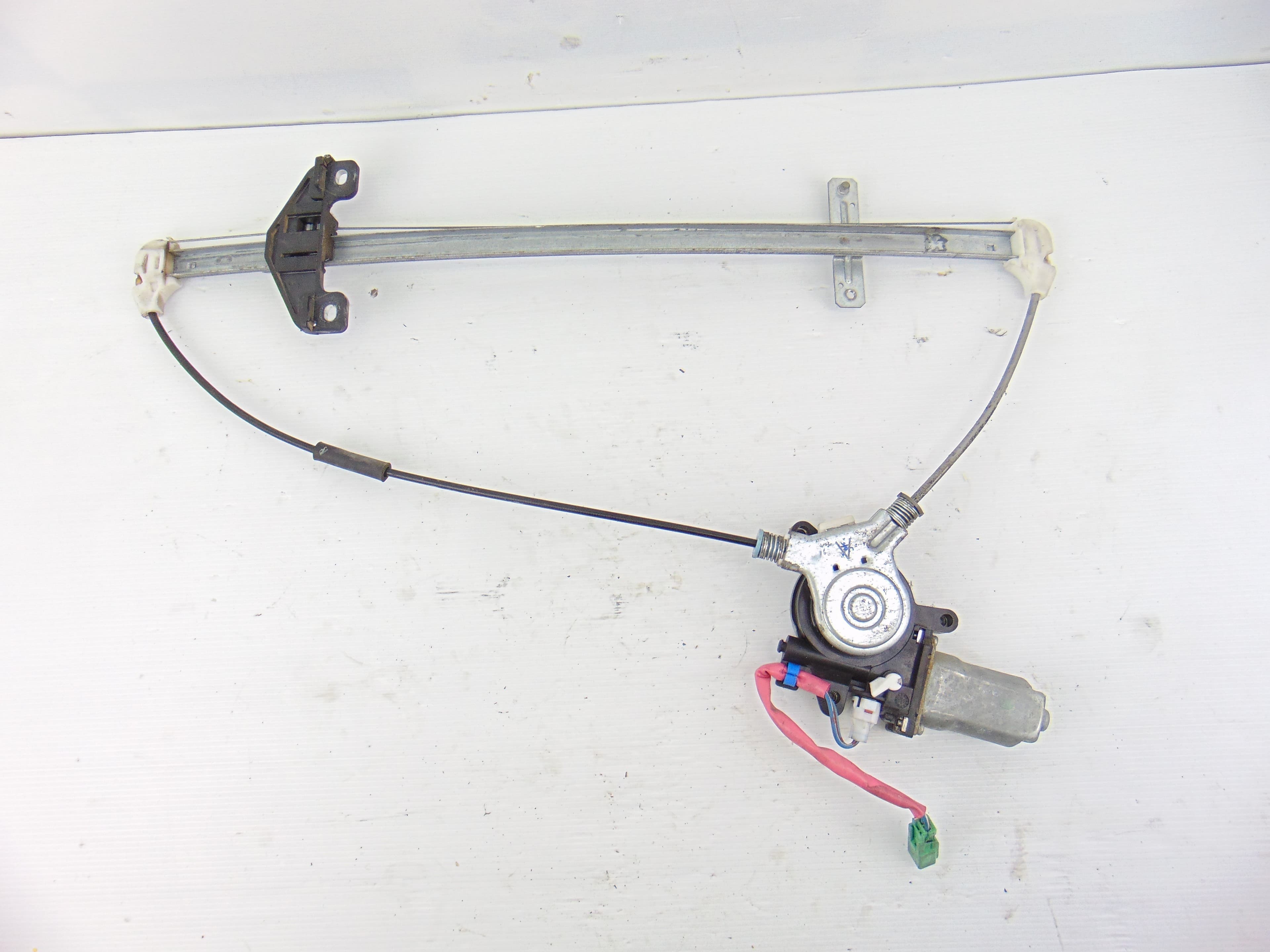 Elevalunas trasero derecho, Honda Cr-v (RD8) * 2005 usado 4
