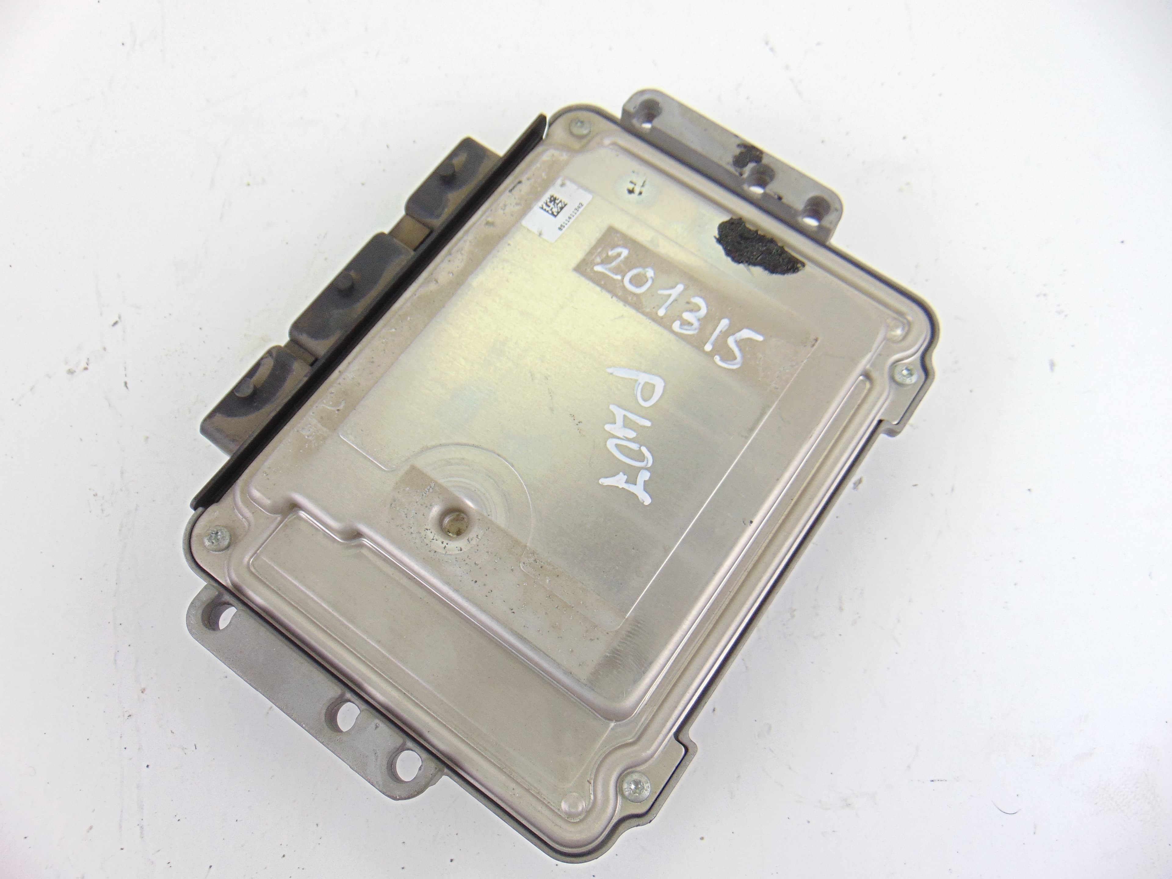Centralita motor uce, Peugeot 407 ST Confort 2006, 9662213380 usado 4