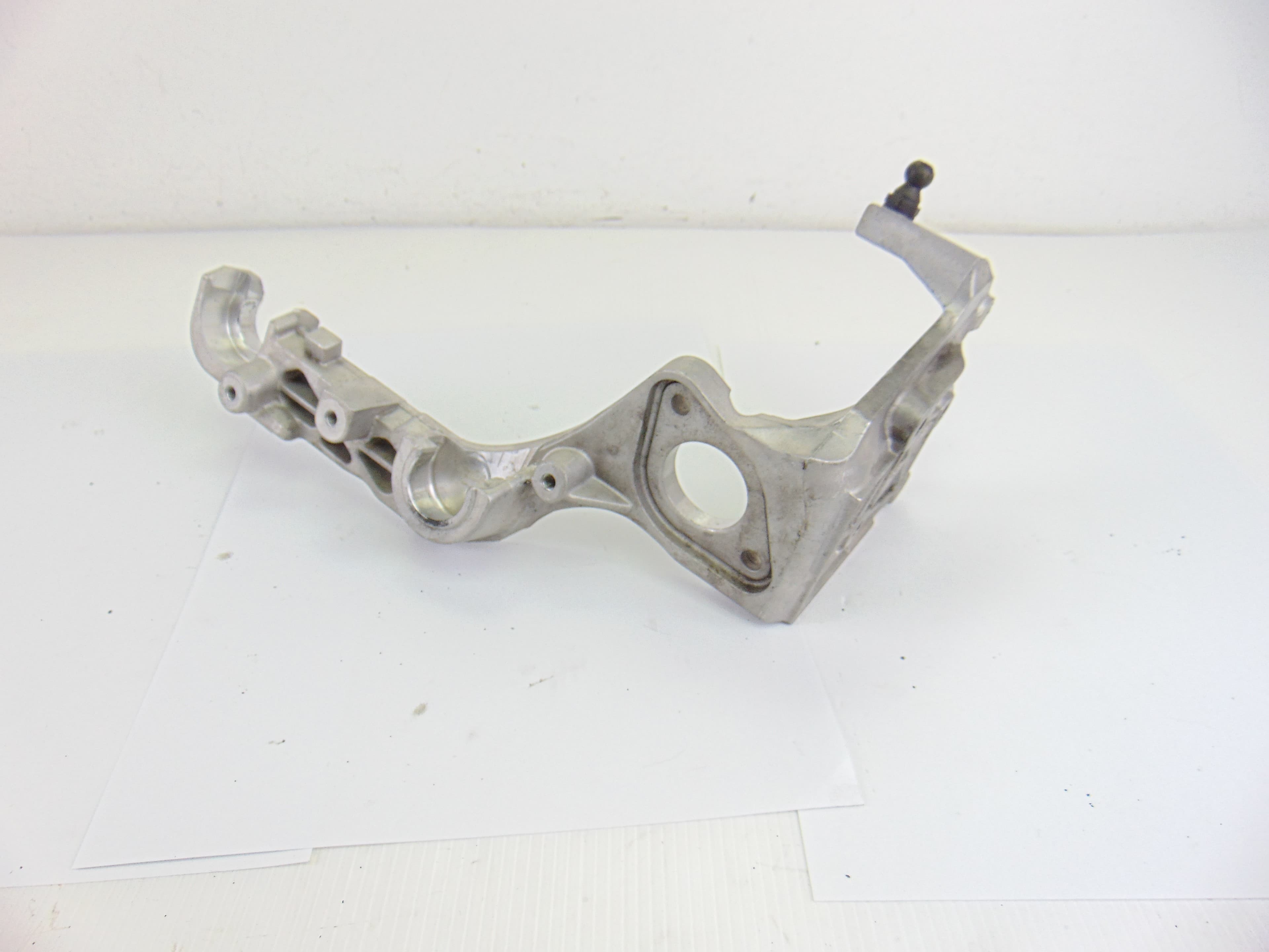Soporte motor, A6510940427 usado 4