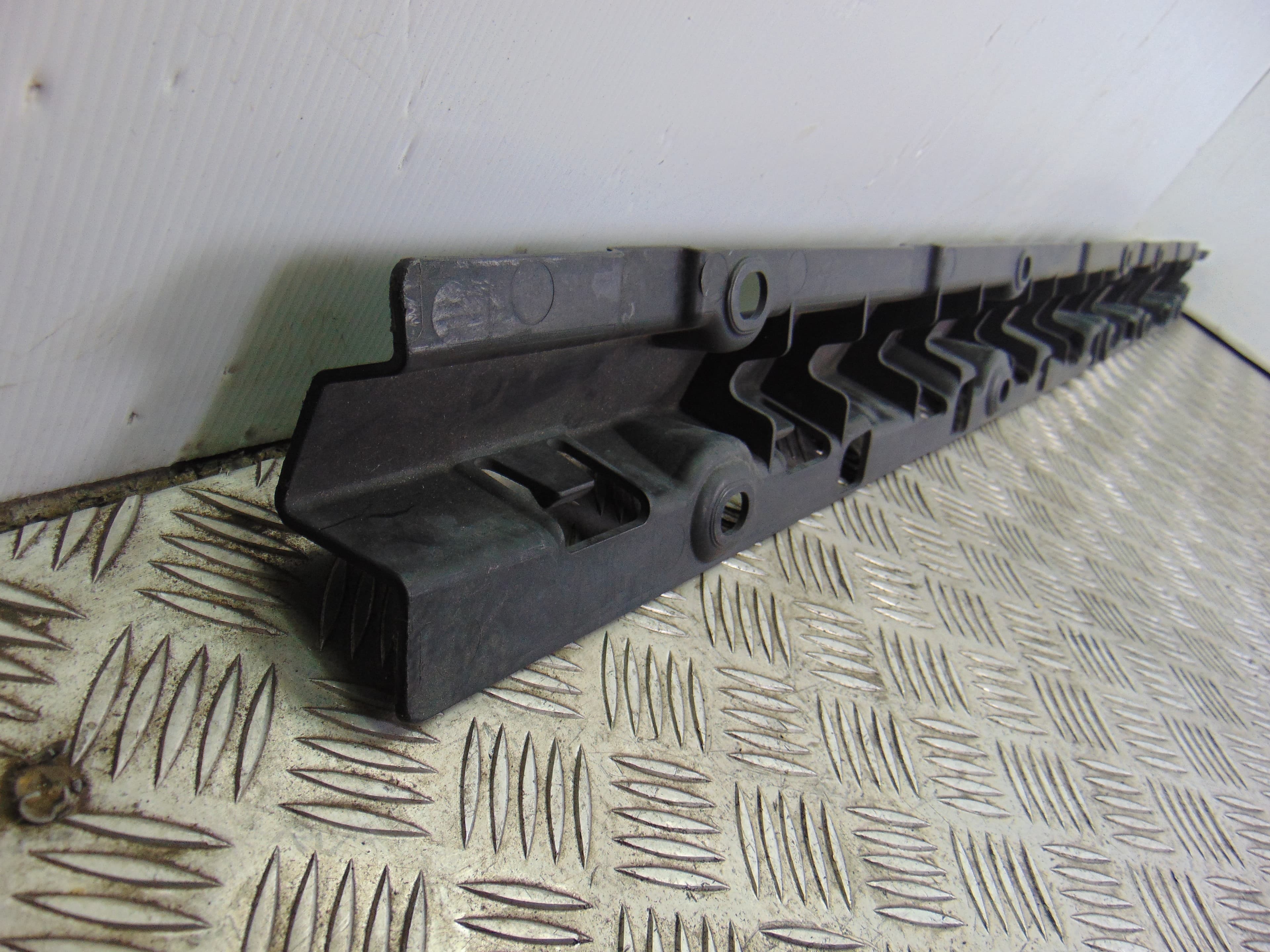 Faldon lateral, 7207195 usado 4