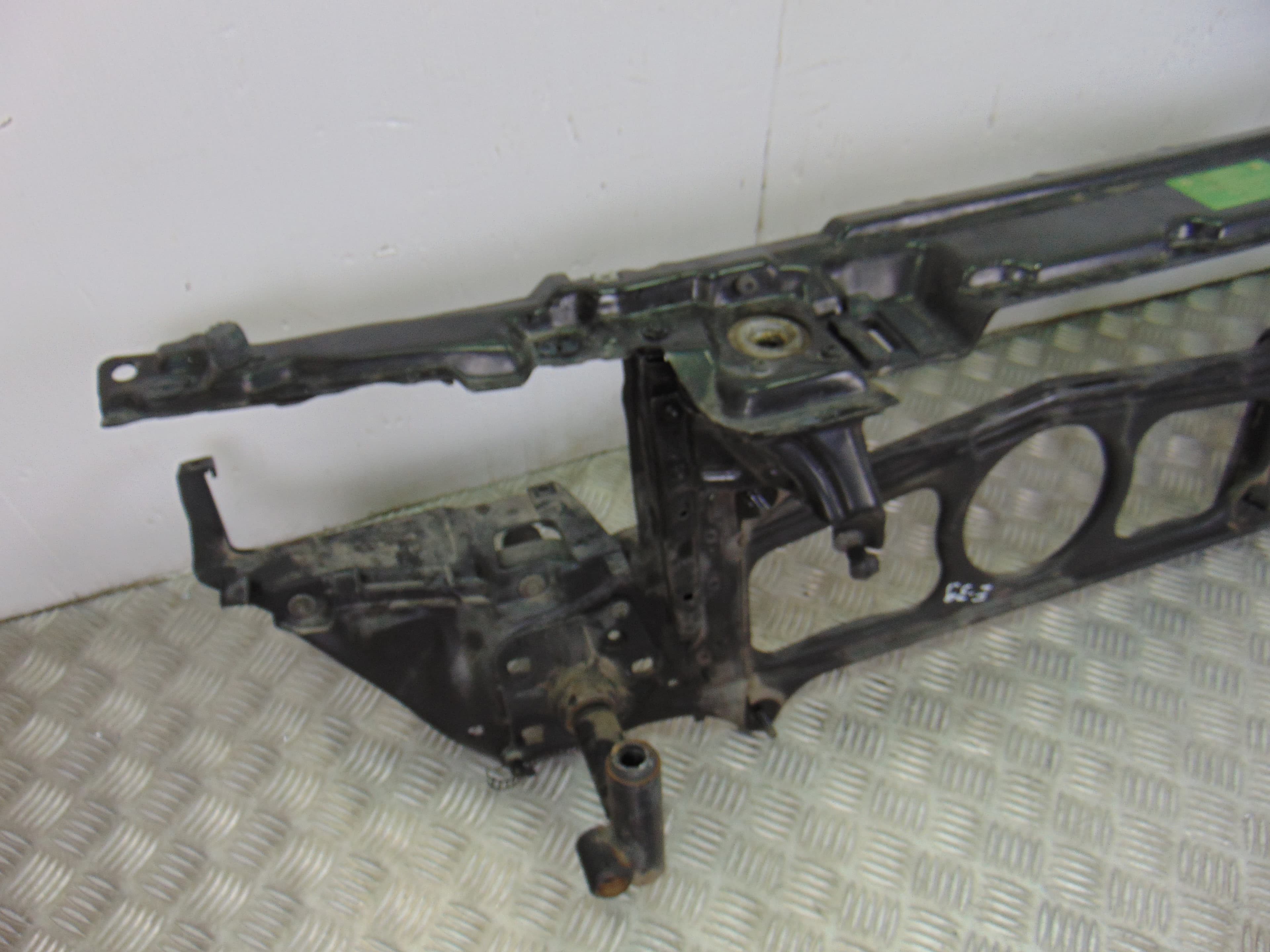 Panel frontal, BMW Serie 5 Berlina (E39) 525i 2001 usado 4