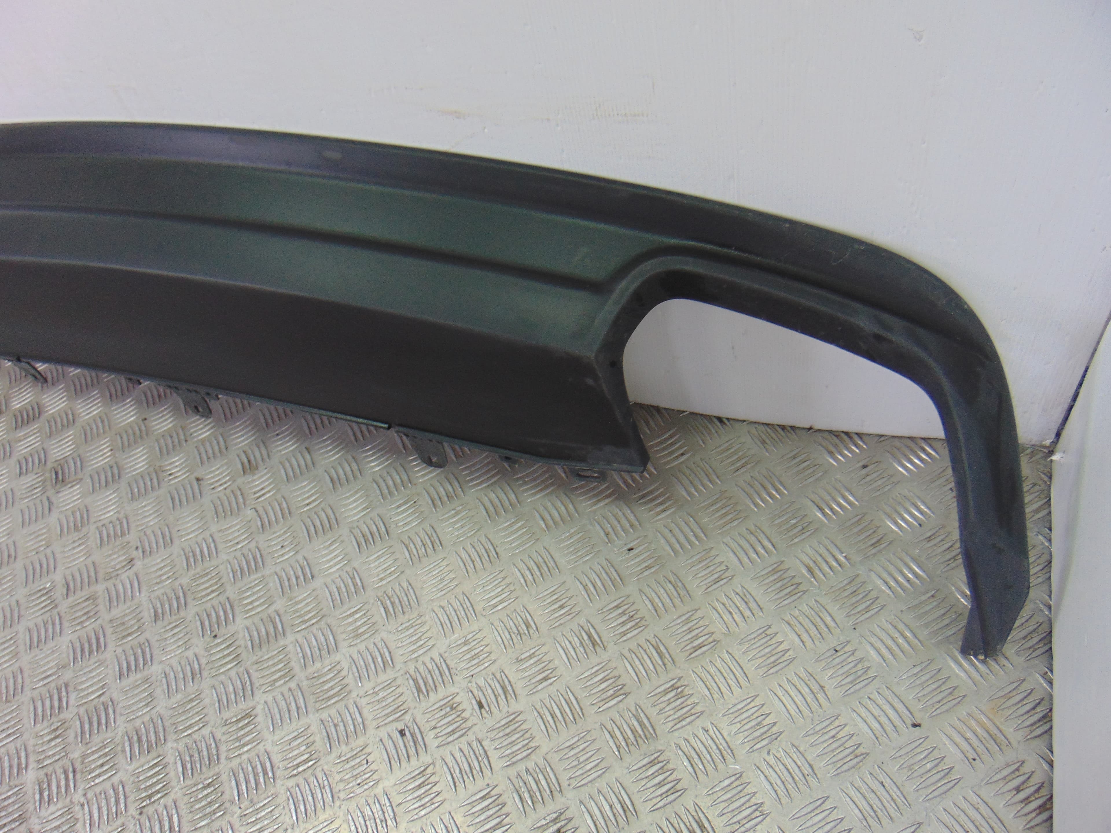 Spoiler paragolpes trasero, 4G0807521T usado 4