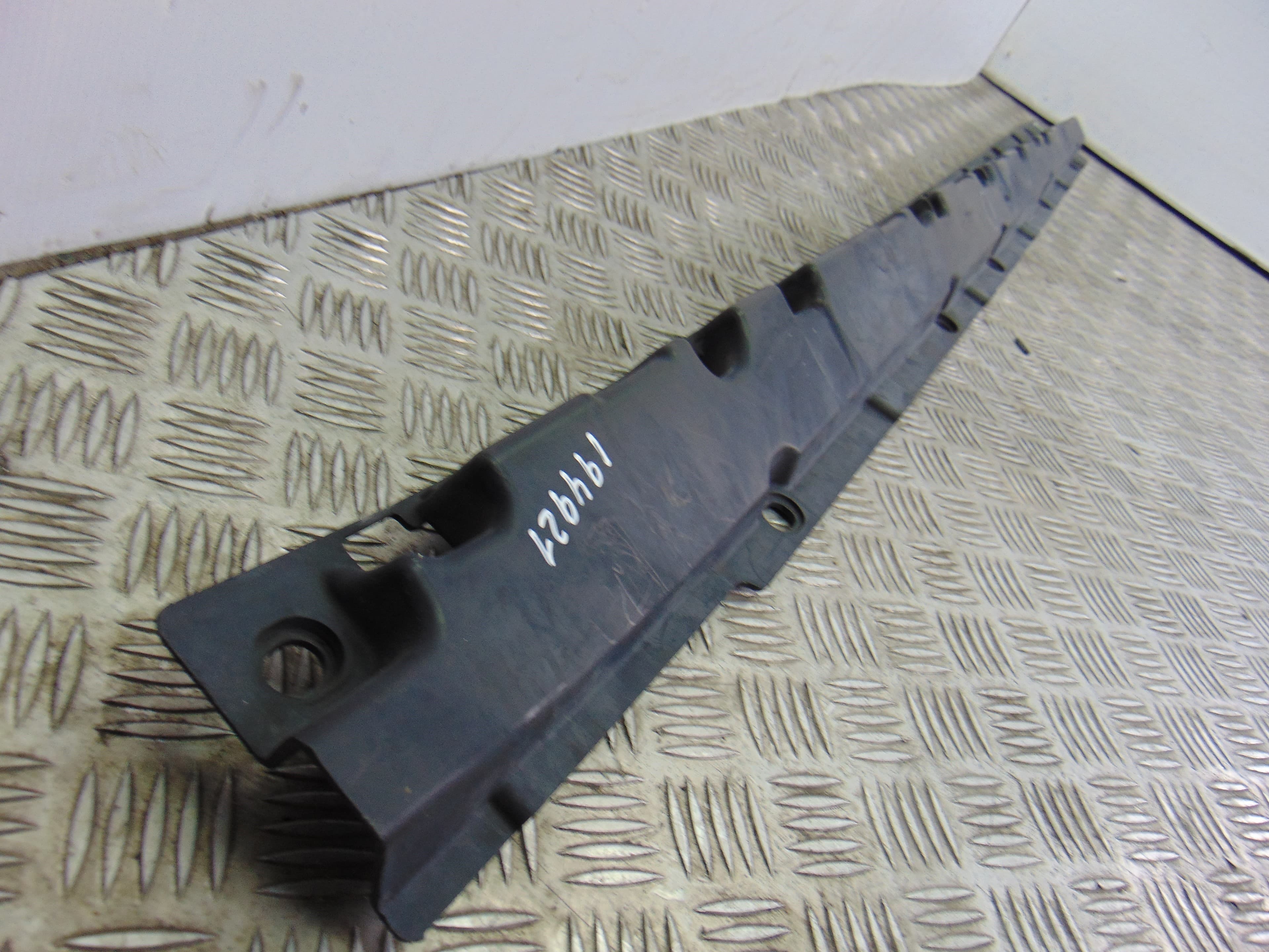 Faldon lateral, 7207196 usado 4