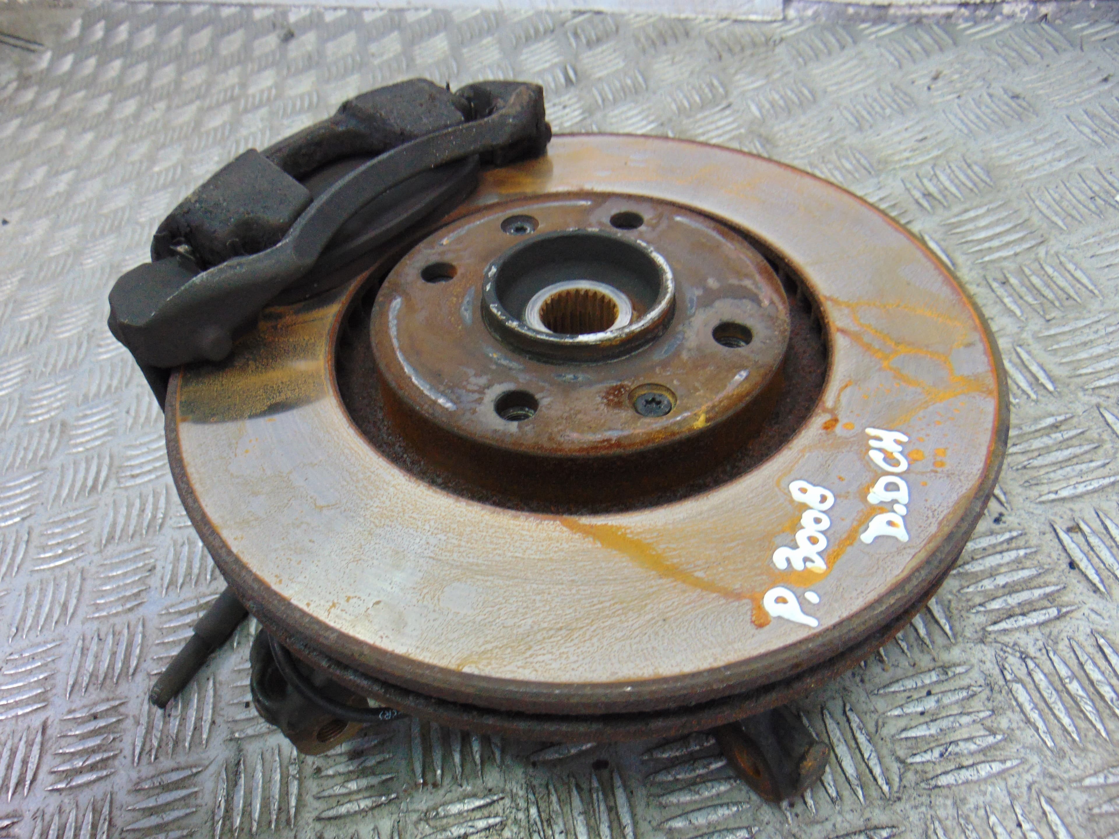 Mangueta delantera derecha, Peugeot 3008 Confort 2009 usado 4