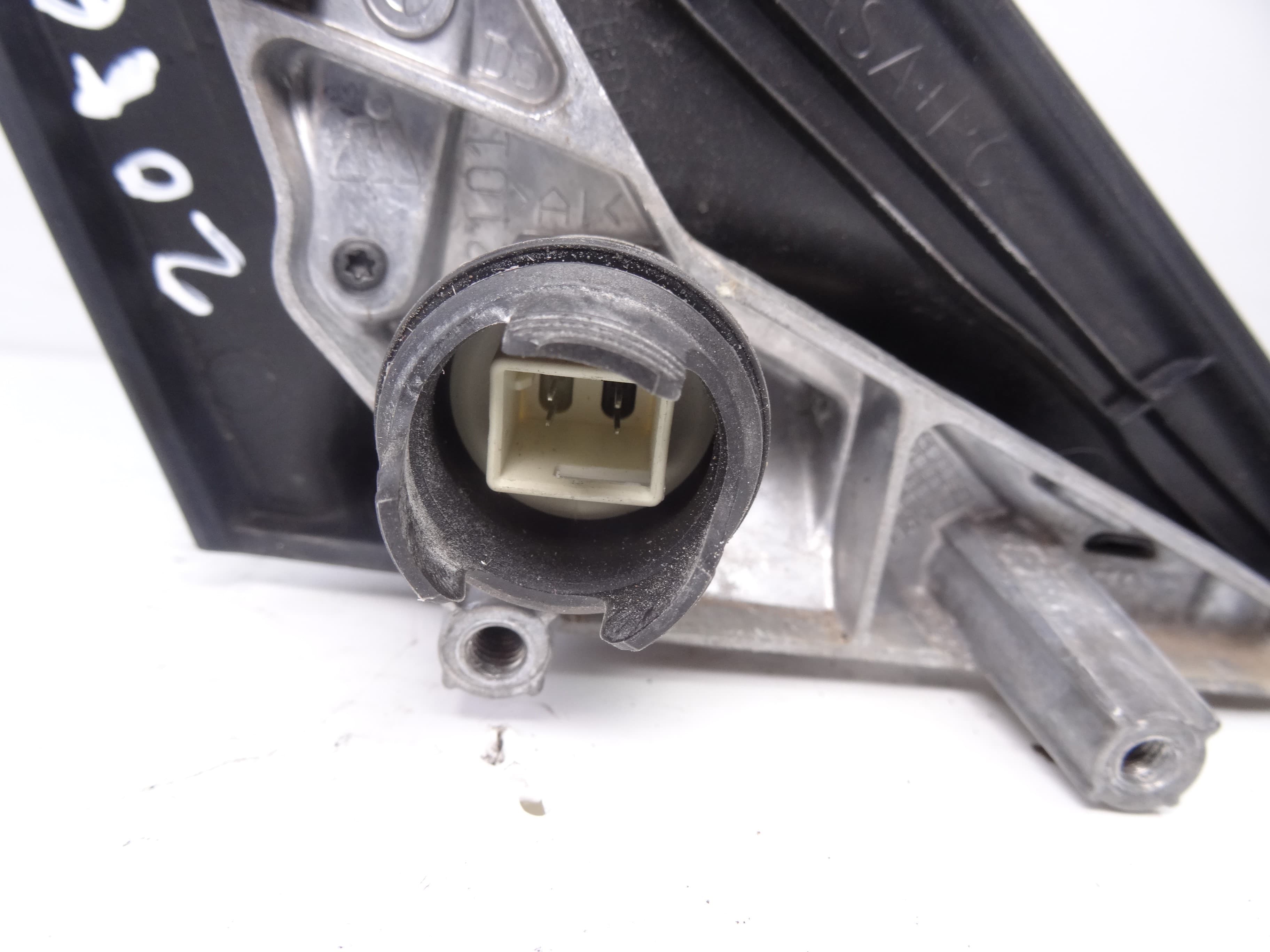 Retrovisor izquierdo, BMW Serie 3 Berlina (E90) 320d 2005 usado 4