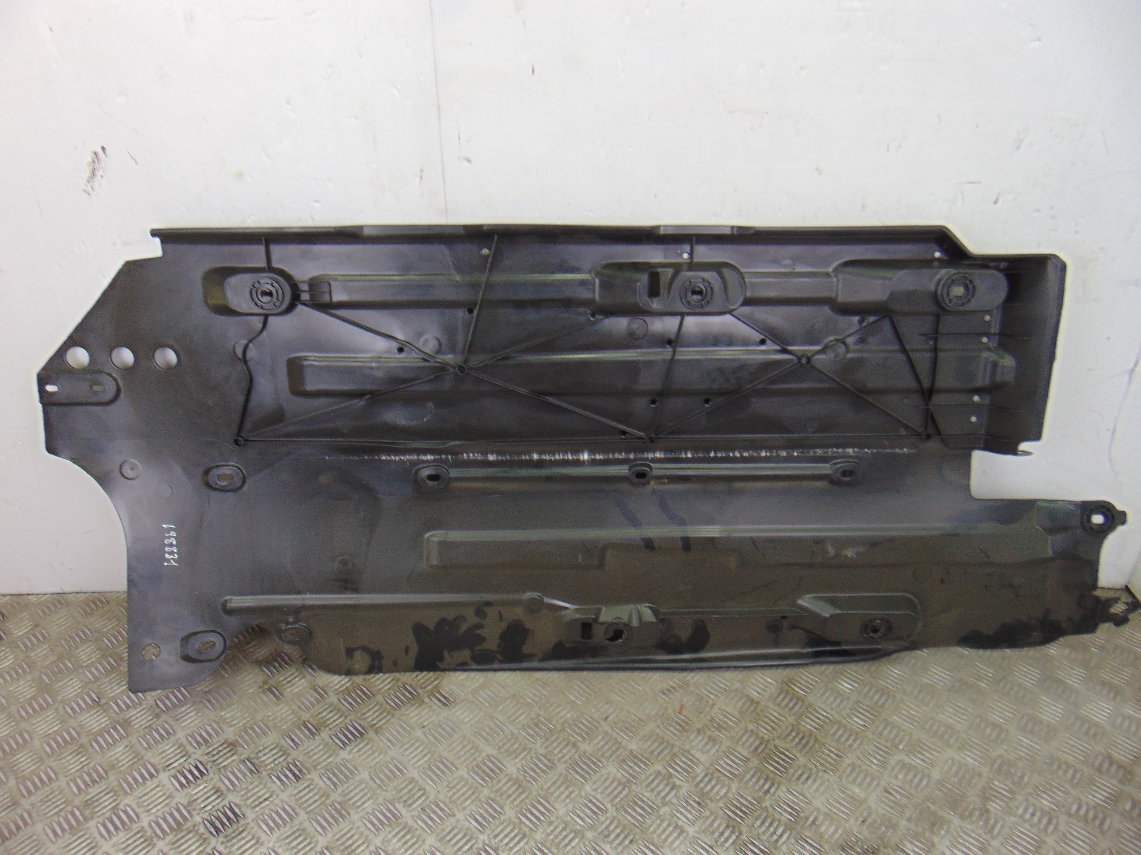 Cubrecarter, Peugeot 5008 Active 2017, 9832617680 nuevo 4