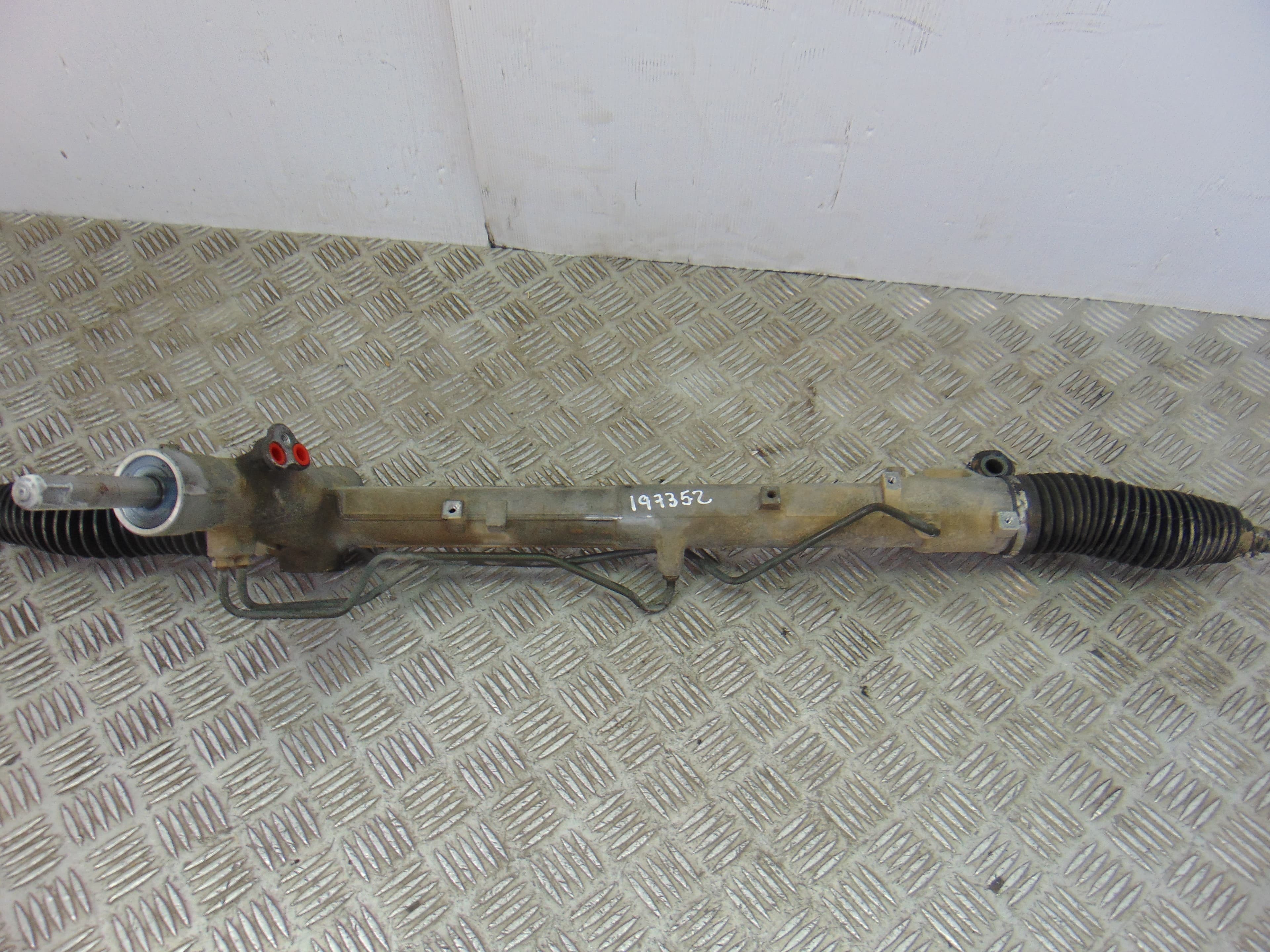 Cremallera direccion, Volvo V50 Familiar D4 Kinetic 2011 usado 4