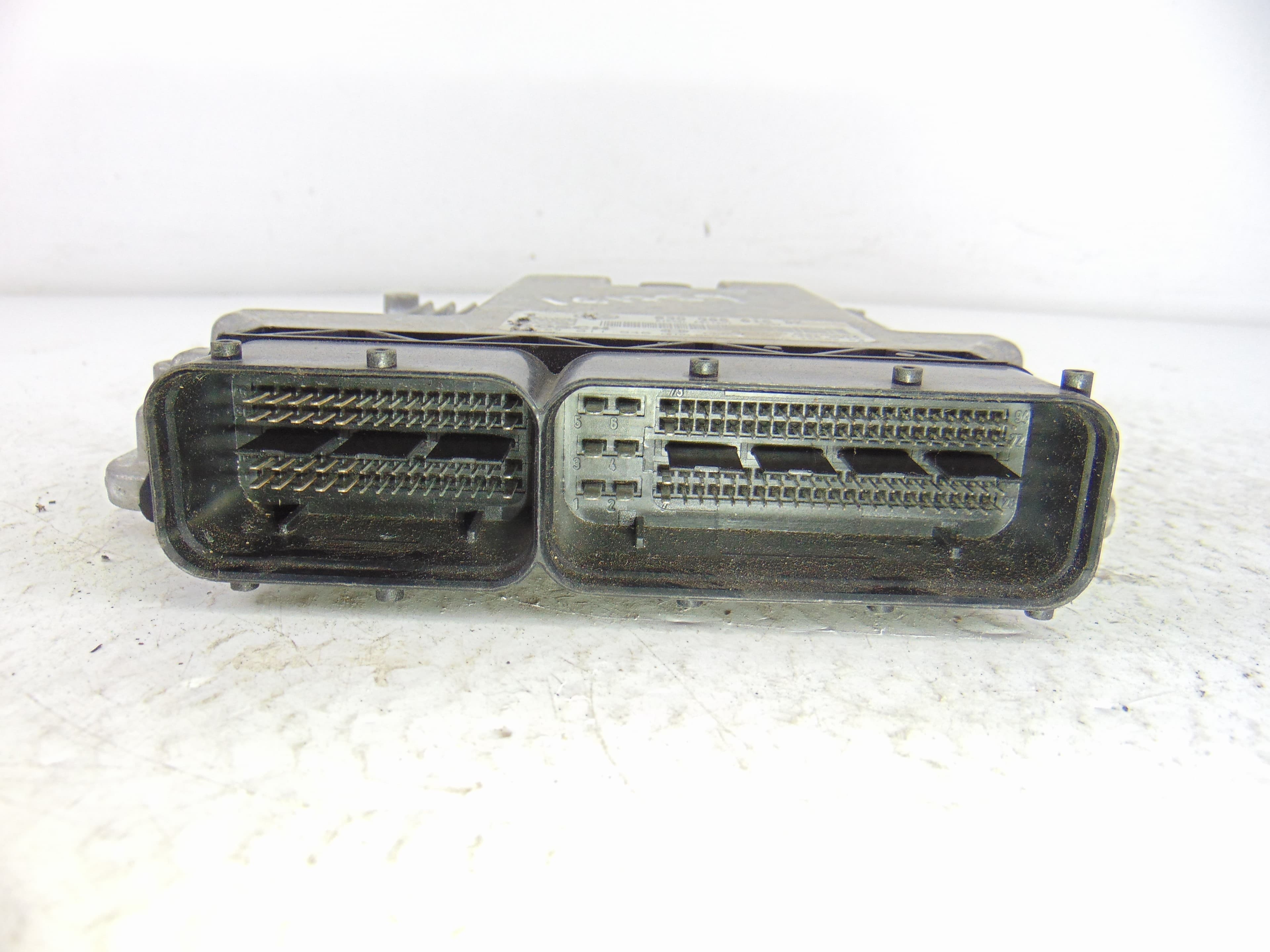 Centralita motor uce, 03G906016DK usado 4