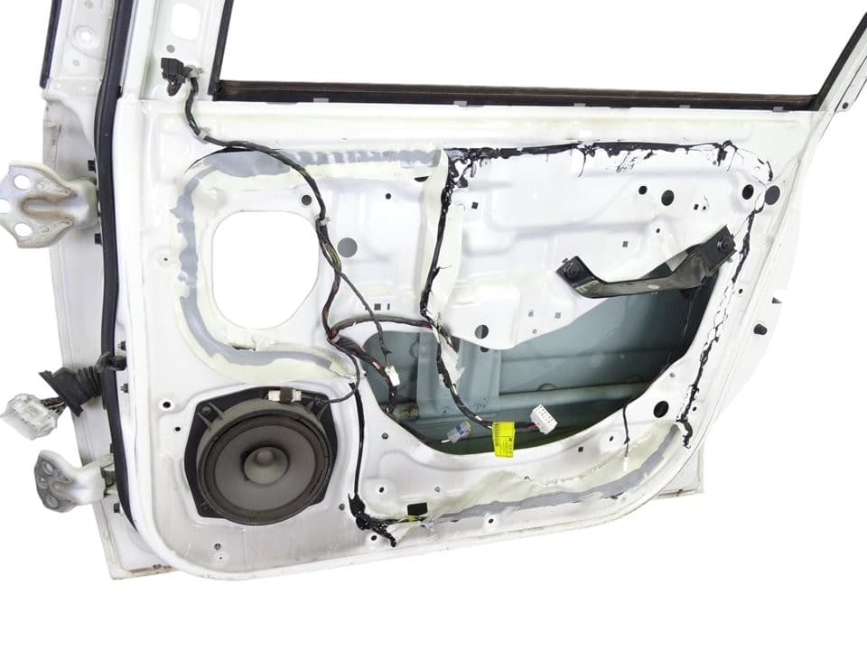 Puerta delantera derecha, Ssangyong Actyon 200 Xdi 2010 usado 4
