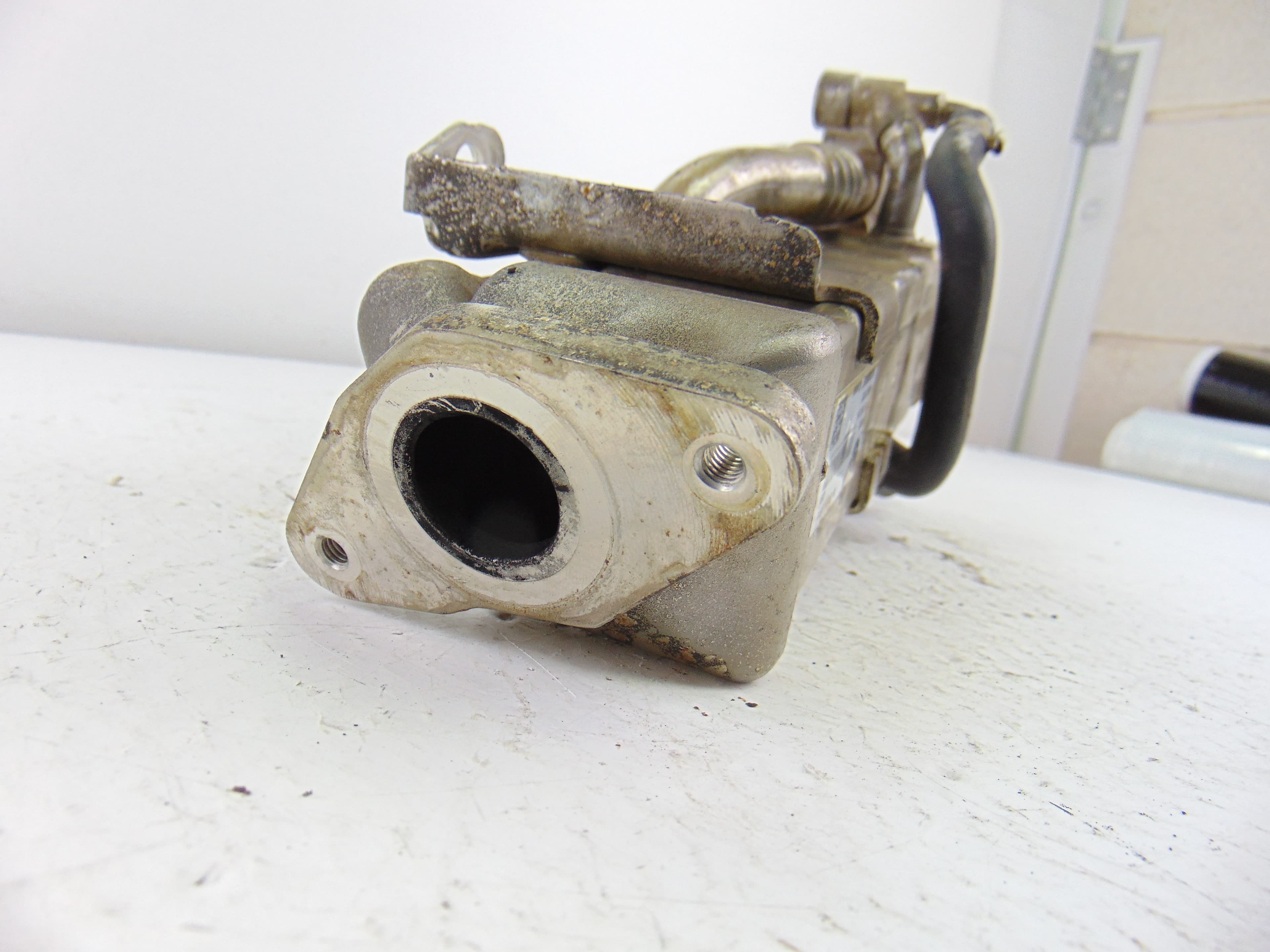 Enfriador EGR, 851369109 usado 4