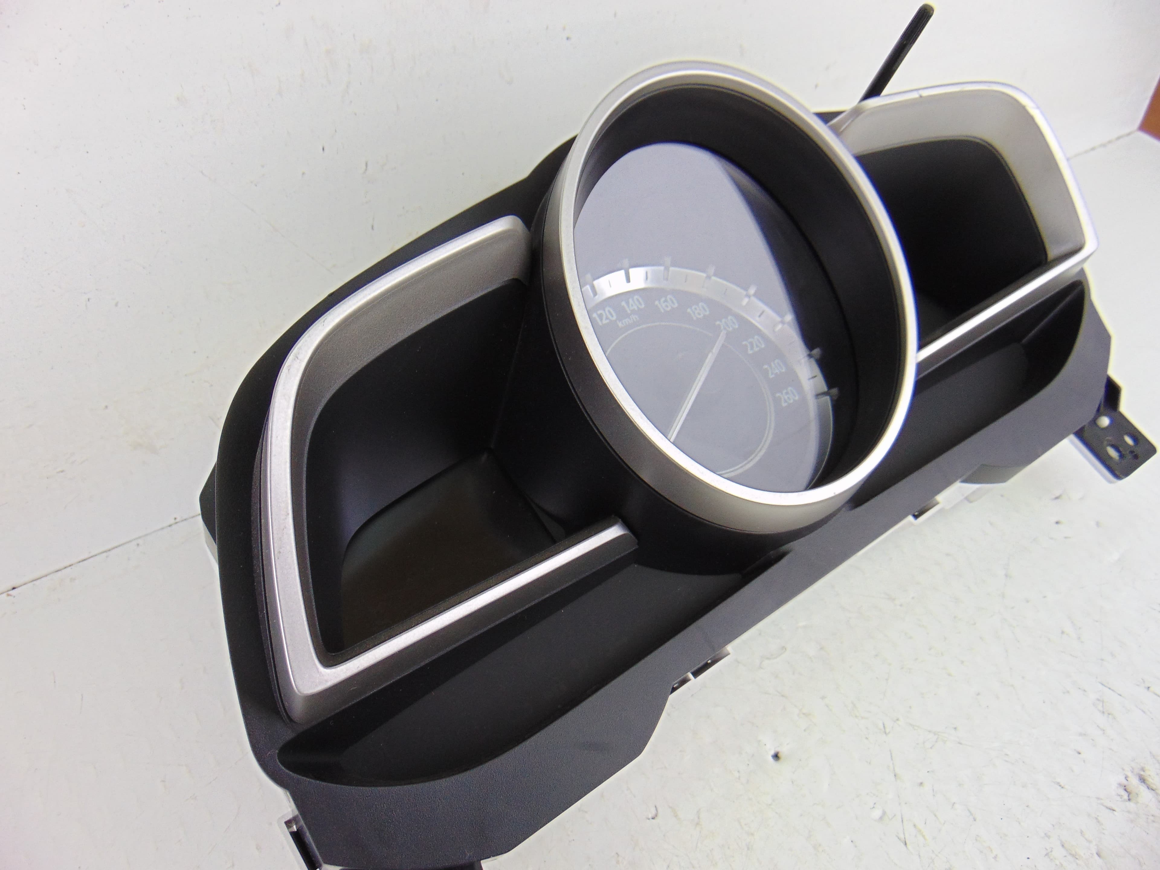 Cuadro instrumentos, Mazda 3 Berlina / Sedán (Bm/bn) Luxury 2014 usado 4