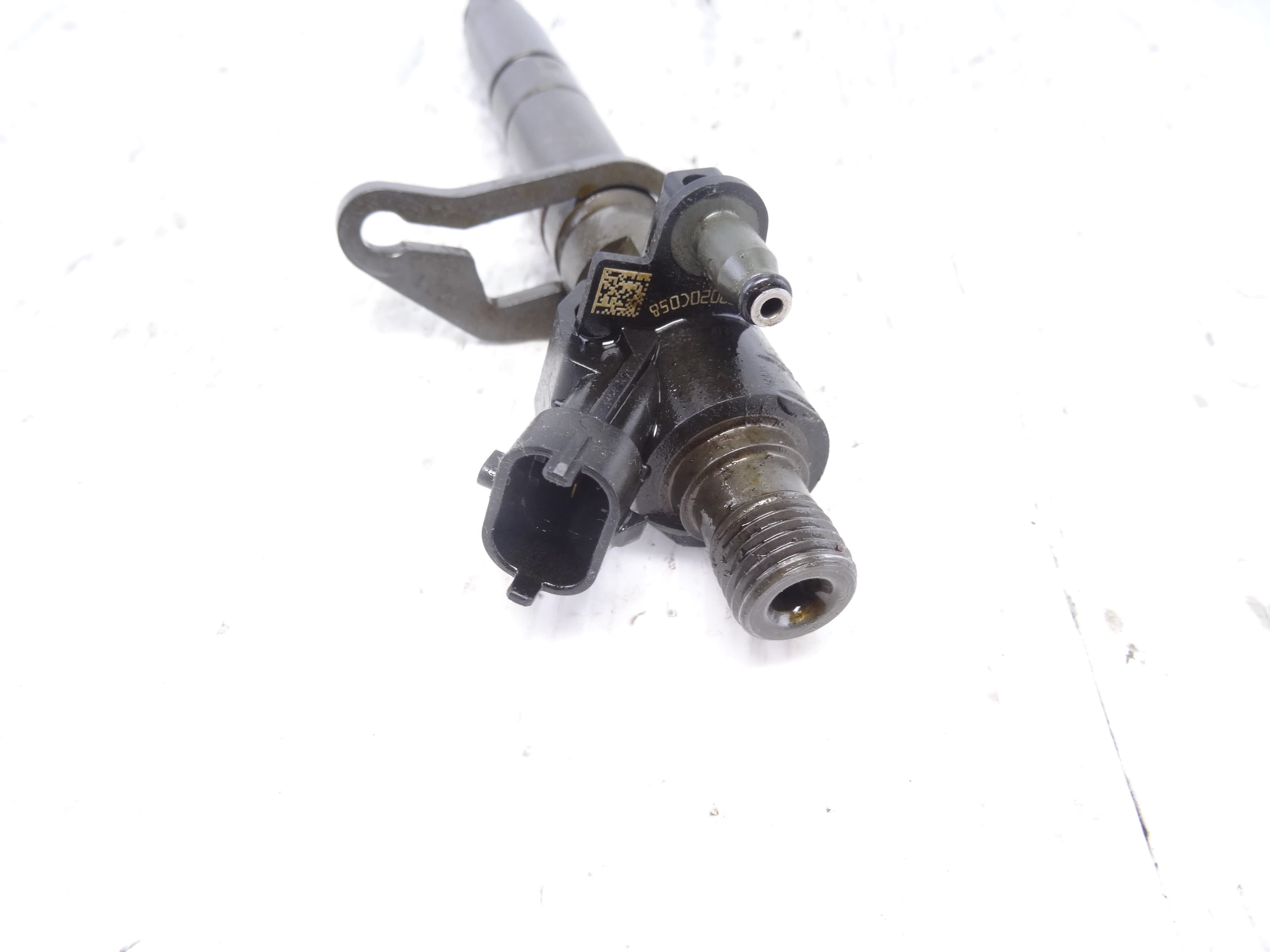 Inyector, FW939K546AB usado 4