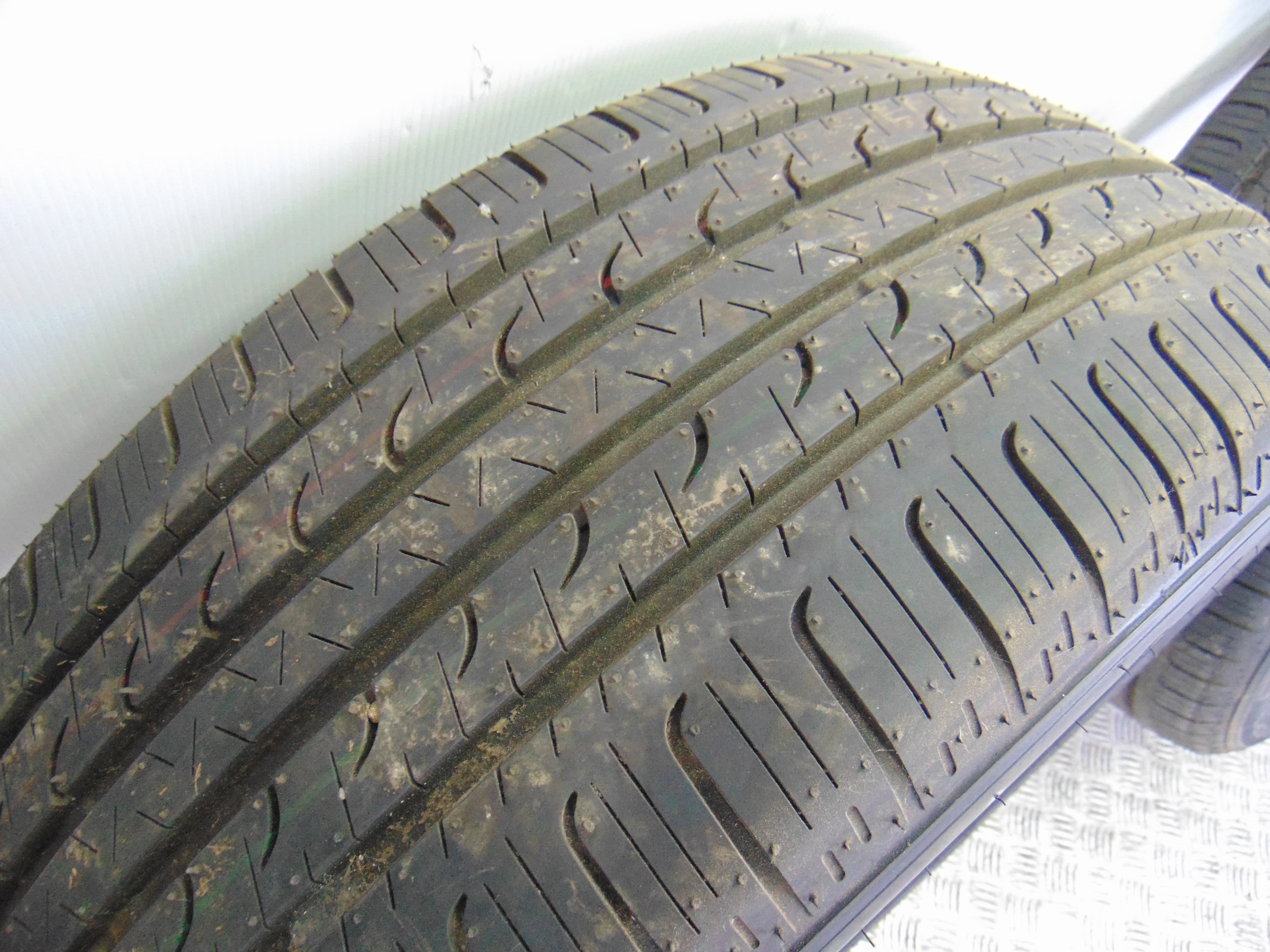 Neumatico, 225/55R19 nuevo 4