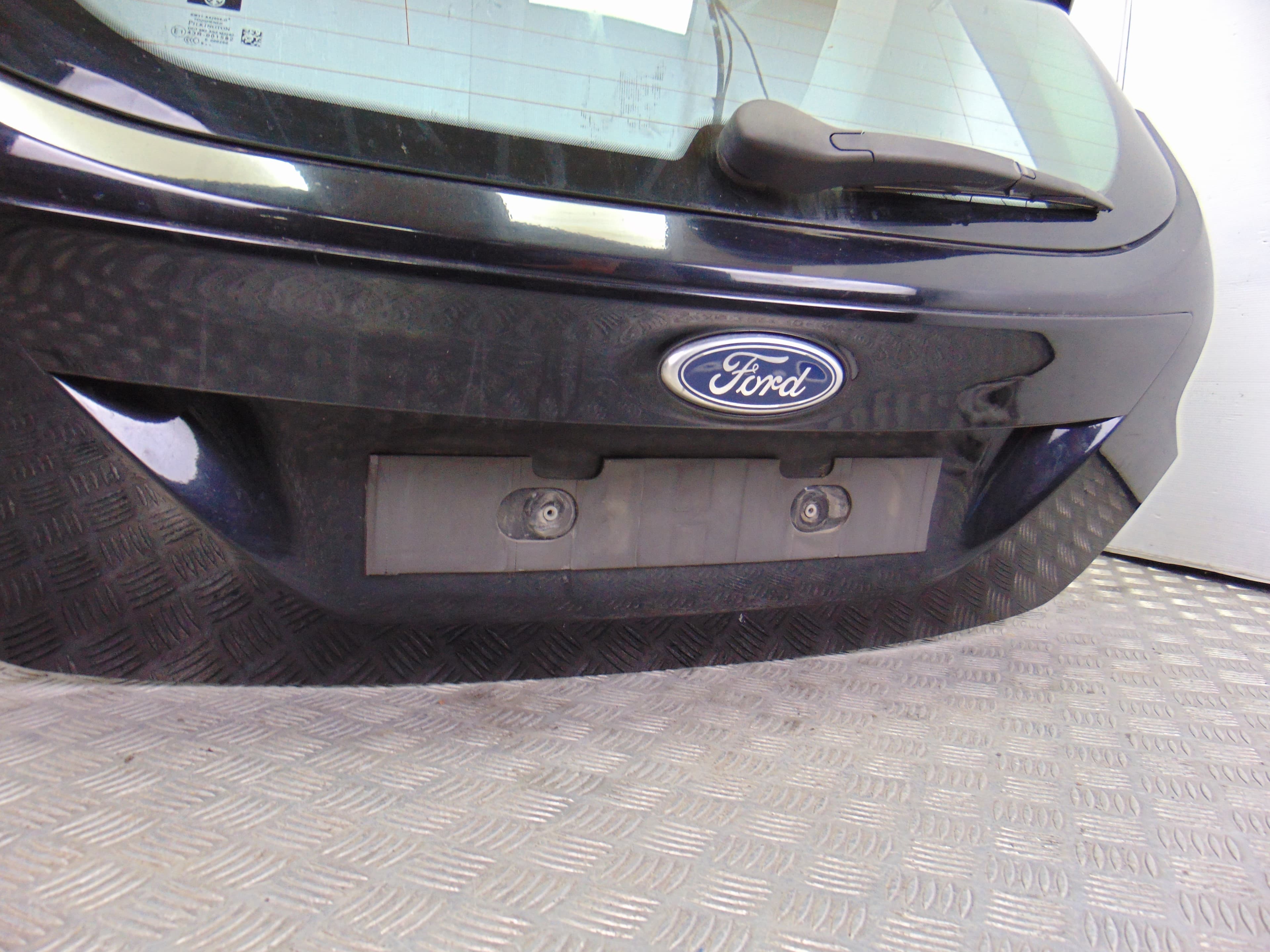 Porton trasero, Ford Focus Berlina (CB8) Trend 2011 usado 4
