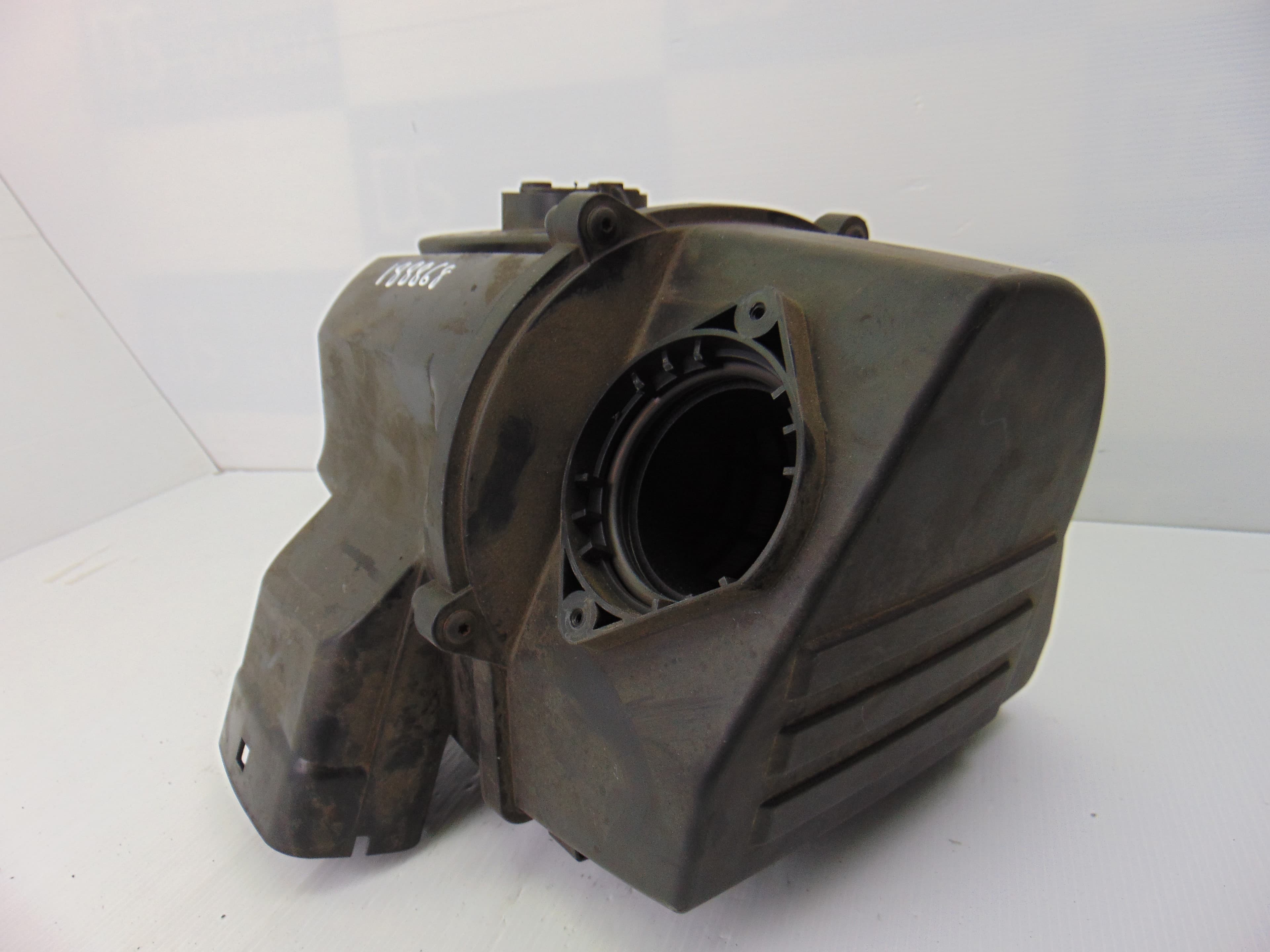 Filtro aire, Volkswagen Polo V (6R1) Advance 2012, 6R0129601G usado 4