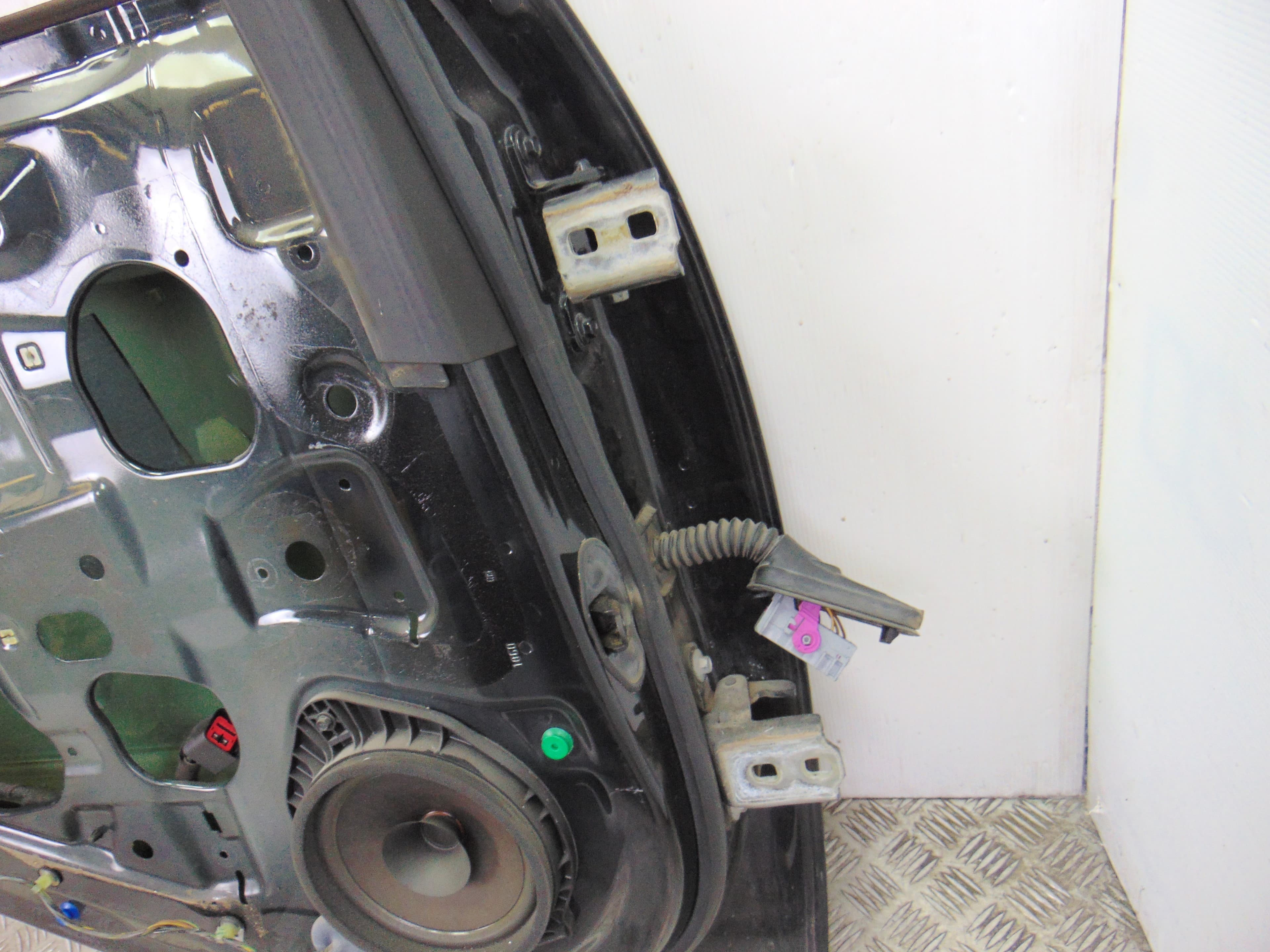 Puerta trasera izquierda, Opel Insignia Berlina Cosmo 2010 usado 4