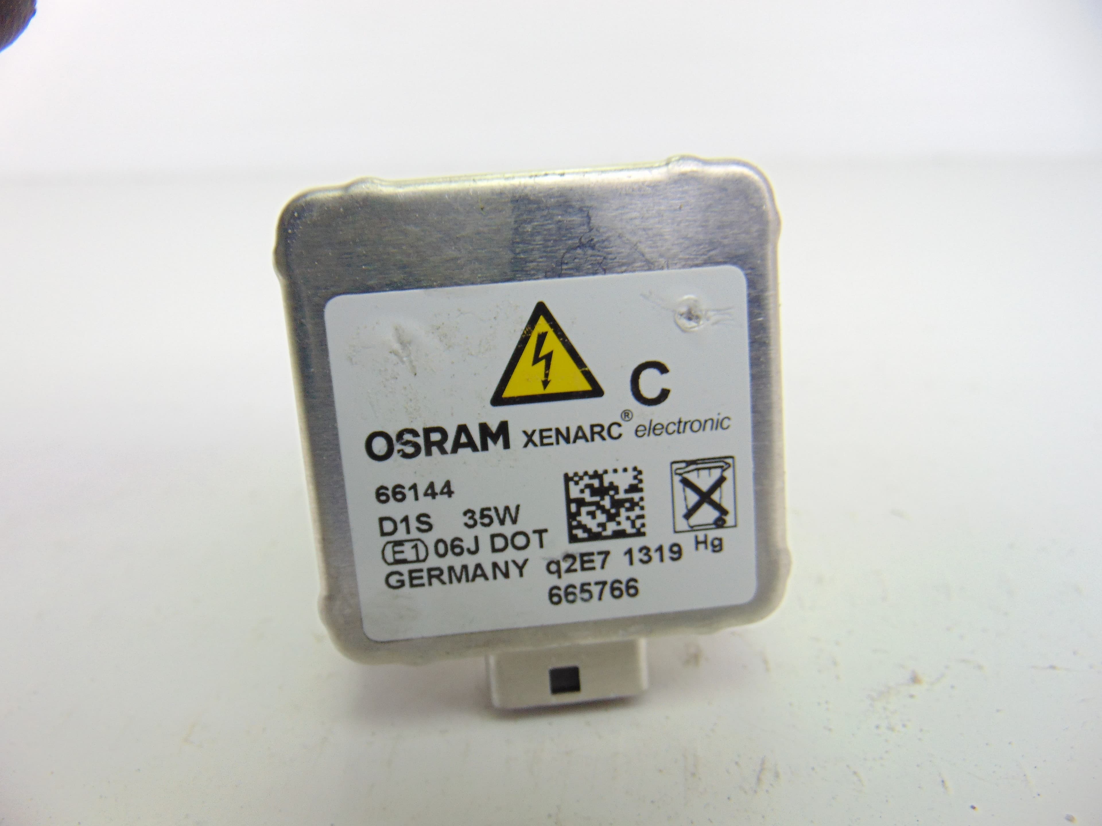 Bombillas, BMW Serie 3 Berlina (F30) 328i 2012, 66144 D1S usado 4