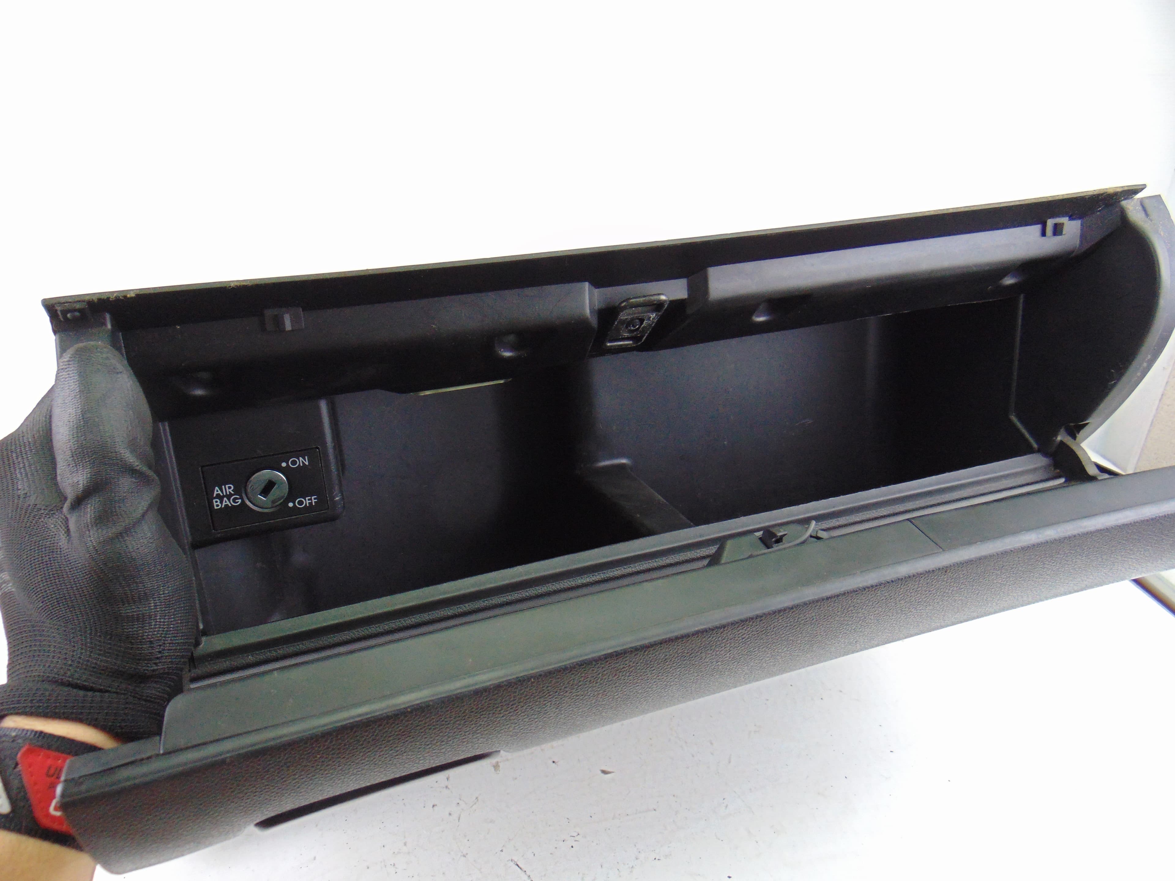 Guantera, Seat Toledo (1M2) Executive 2004, 1M1857104 usado 4