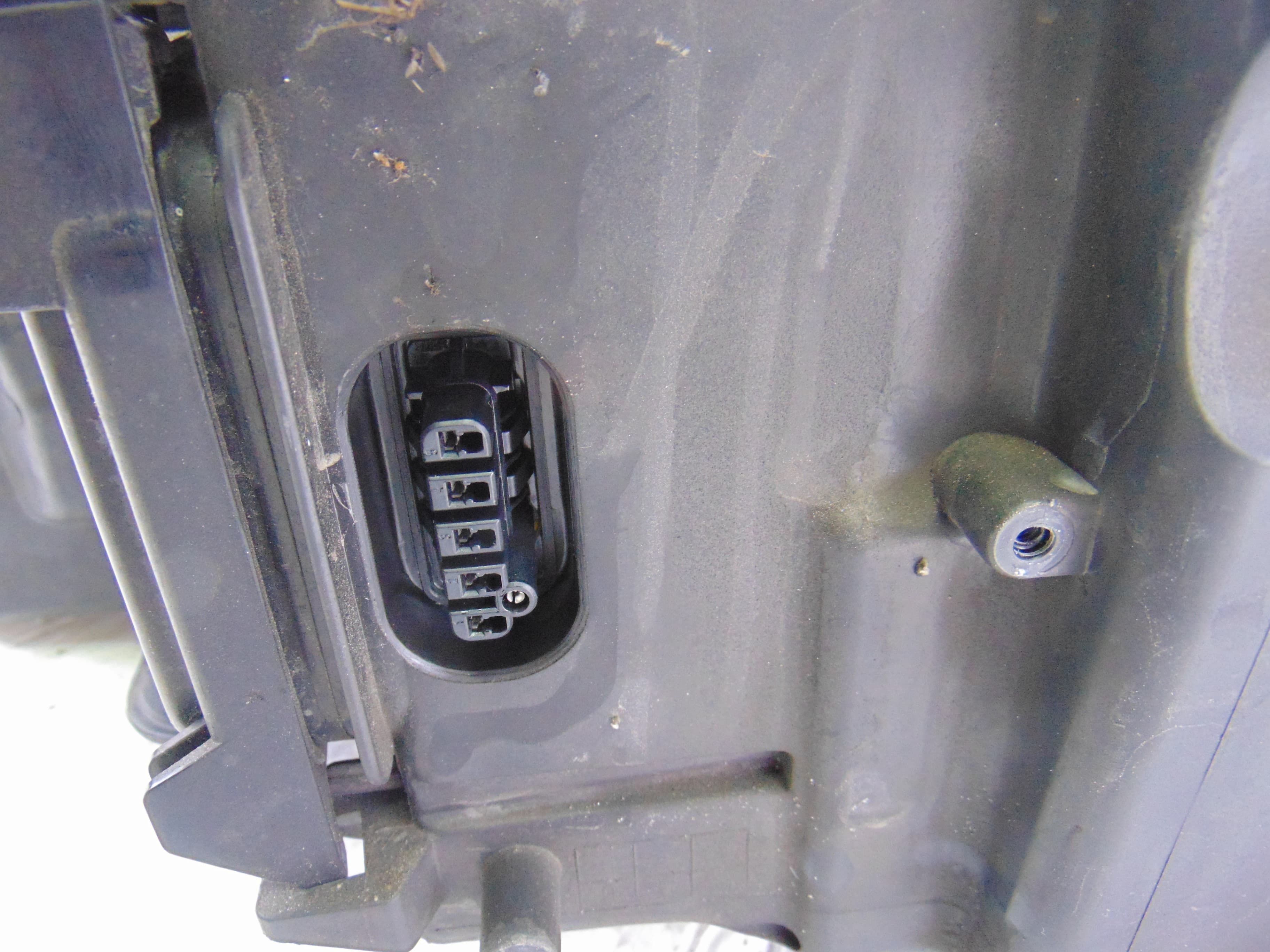 Faro izquierdo, Audi A8 (4E) 3.0 TDI Quattro 2005 usado 4