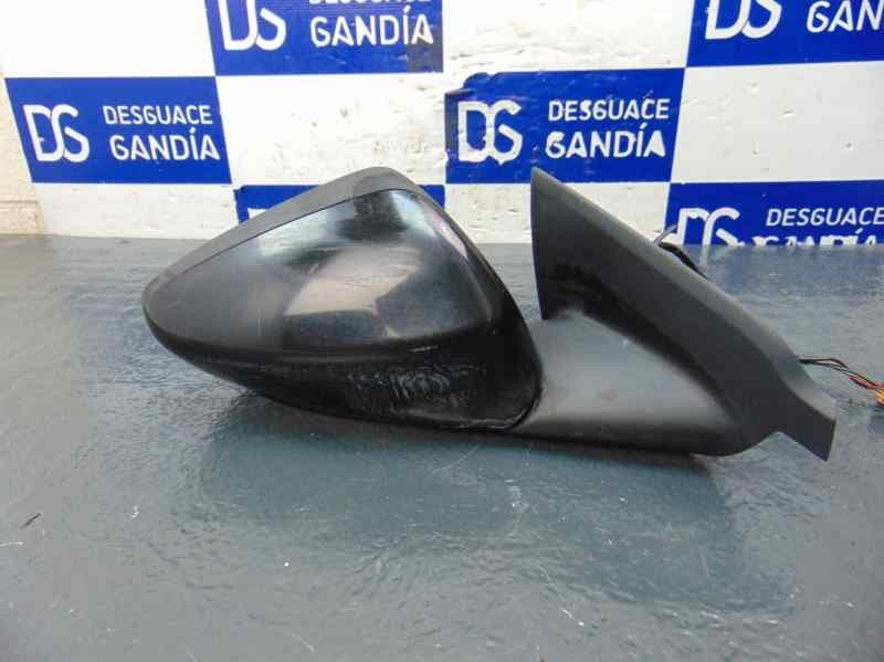 Retrovisor derecho, Citroen C4 Cactus Feel 2014 usado 4