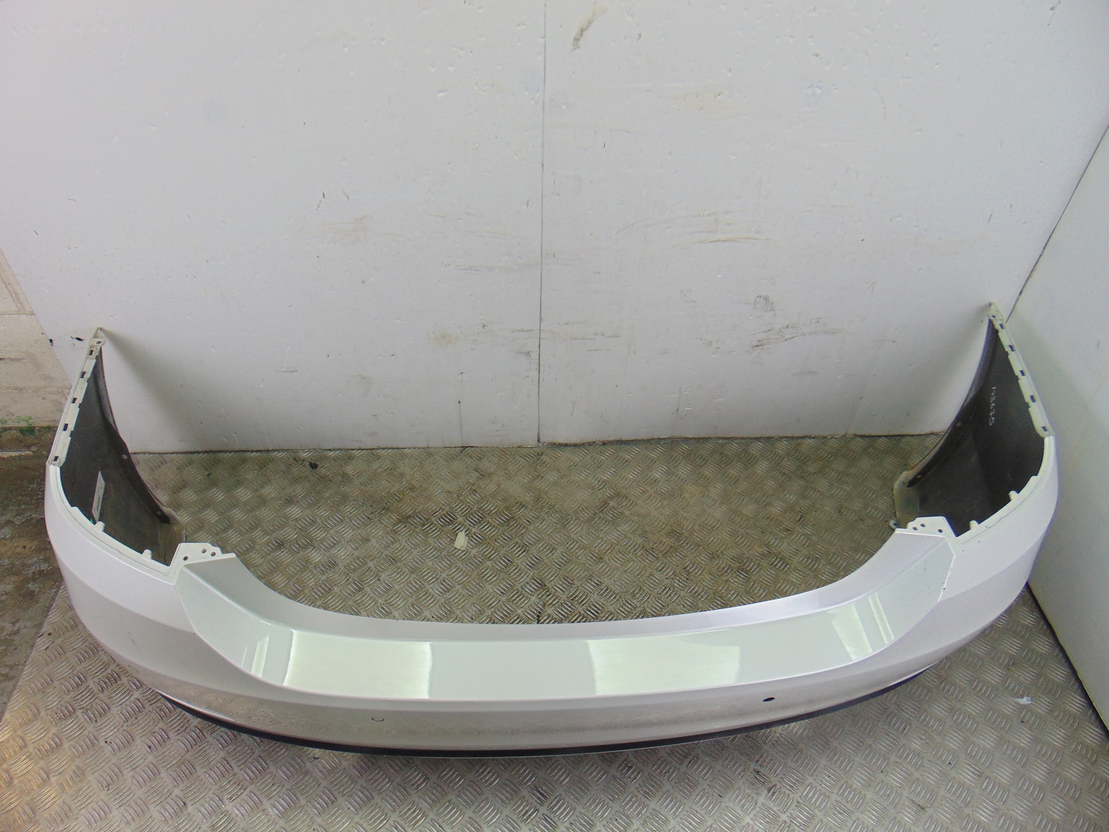 Paragolpes trasero, 903273667 usado 4