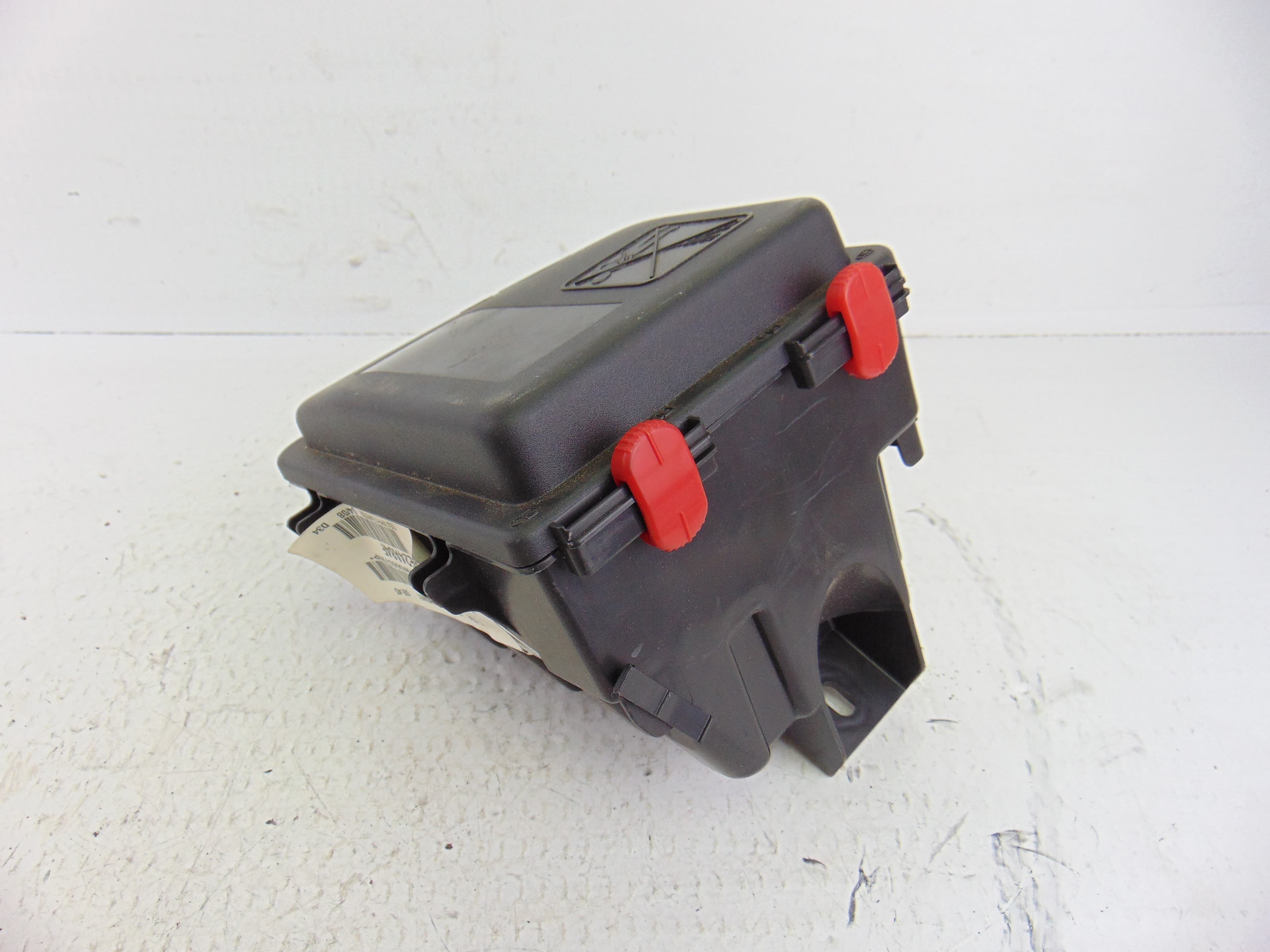 Caja reles / fusibles, 26567103 nuevo 4