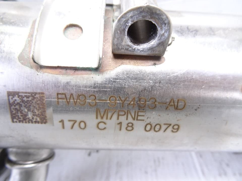 Enfriador EGR, FW939Y493AD usado 4