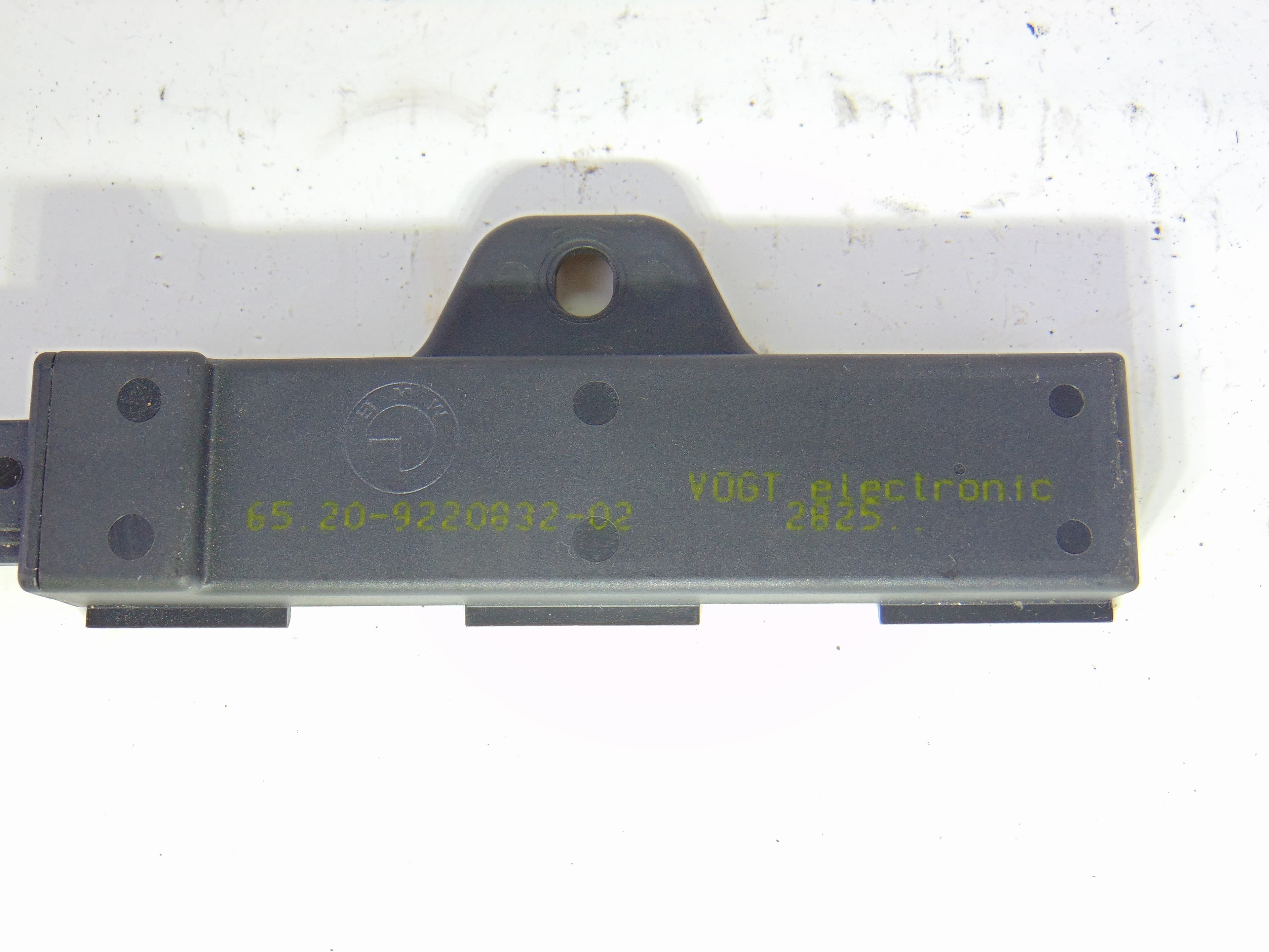 Módulo electrónico, BMW Serie 3 Berlina (F30) 328i 2012, 9220832 usado 4