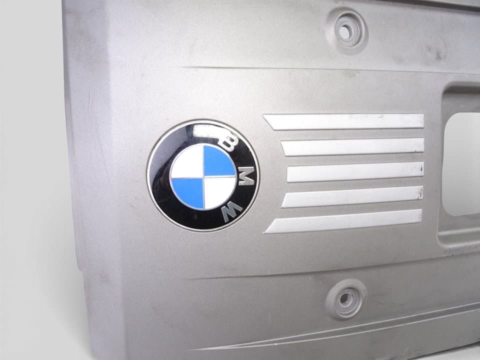 Tapa motor, BMW Serie 5 Berlina (E60) 525xi 2005, 7531324 usado 4