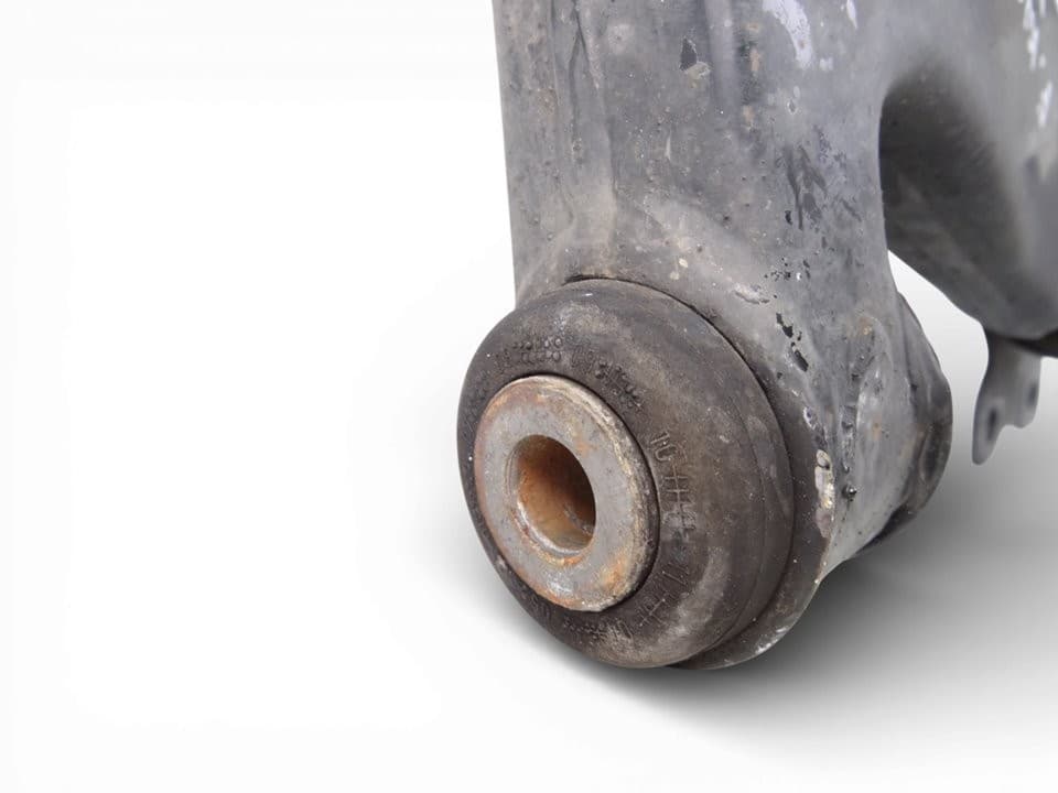 Brazo suspension delantero derecho, Ford Kuga (Cbv) Trend 2009 usado 4