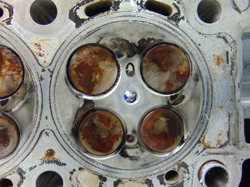 Culata, 4R8Q-6C064-AH usado 4