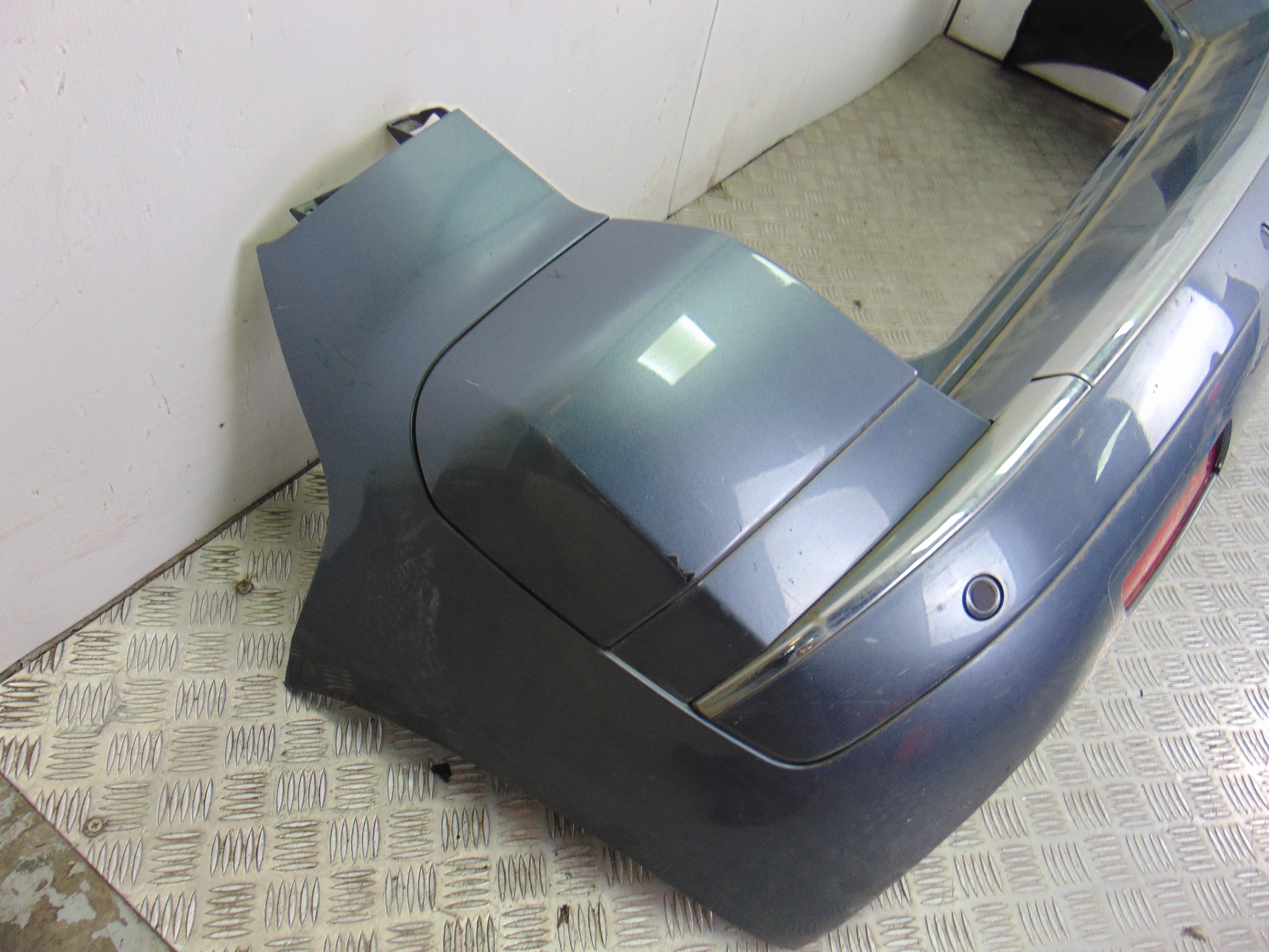 Paragolpes trasero, Citroen C4 Picasso Exclusive 2010 usado 4