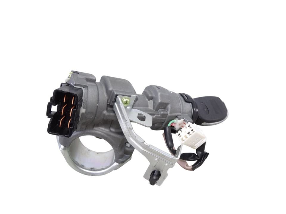 Antirrobo / llave contacto, Hyundai I20 (Pb) City S 2013 usado 4