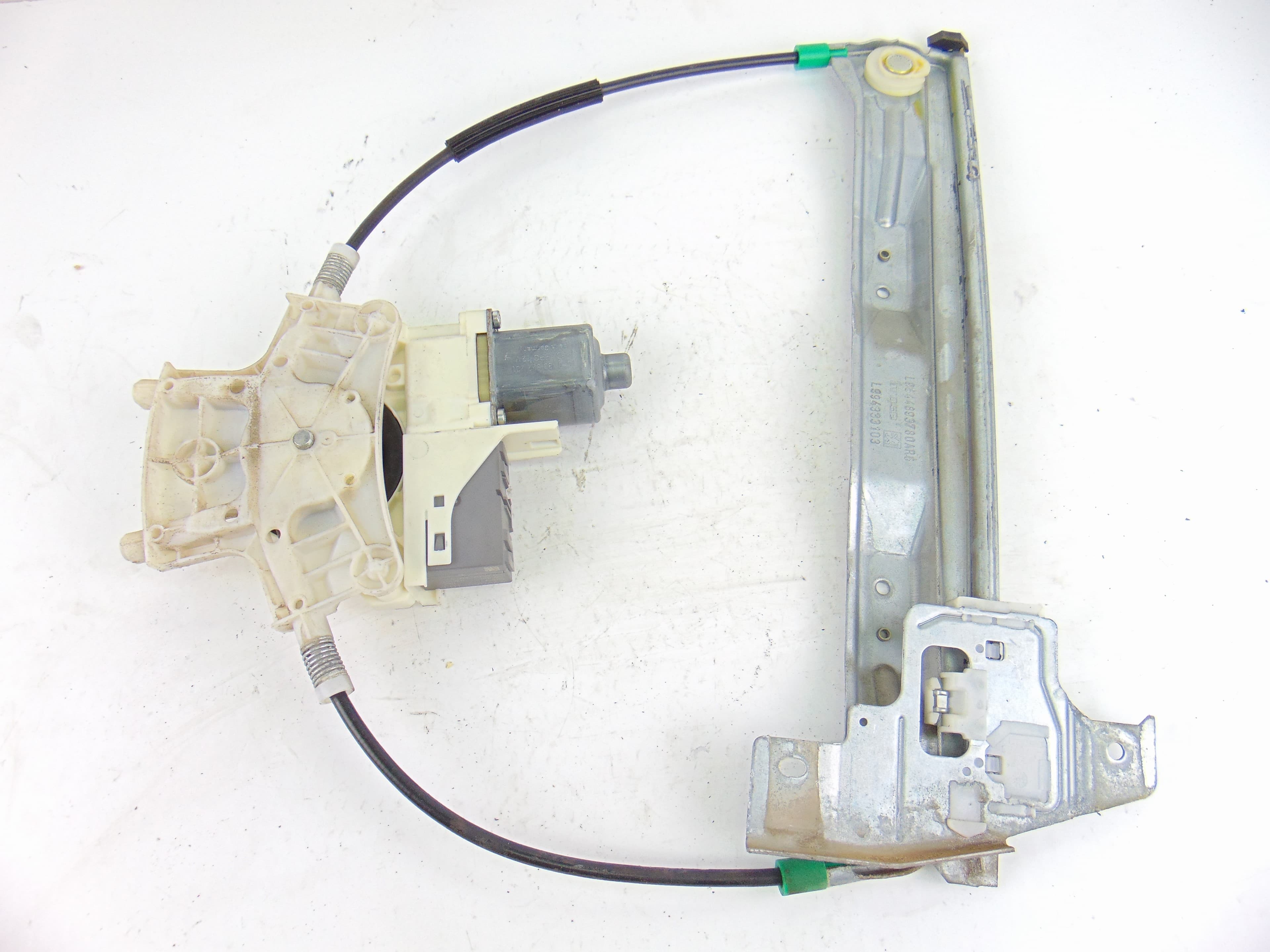 Elevalunas trasero izquierdo, Peugeot 407 ST Confort 2006 usado 4