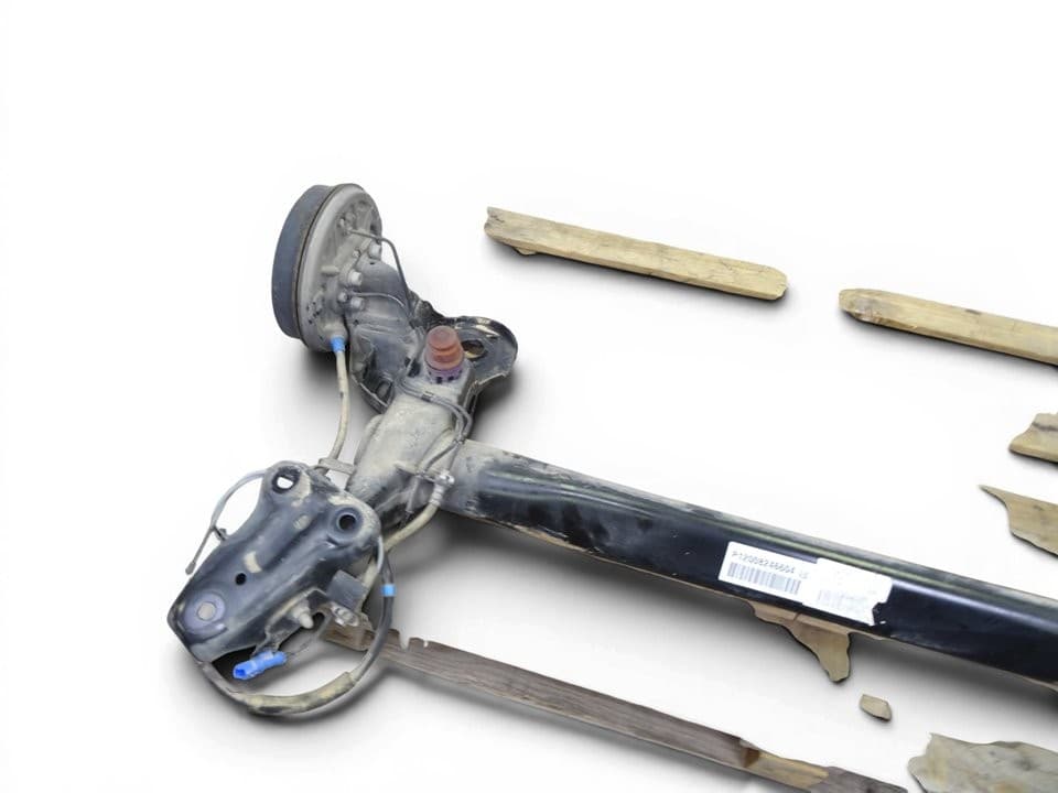Puente trasero, Peugeot 208 Style 2016 usado 4